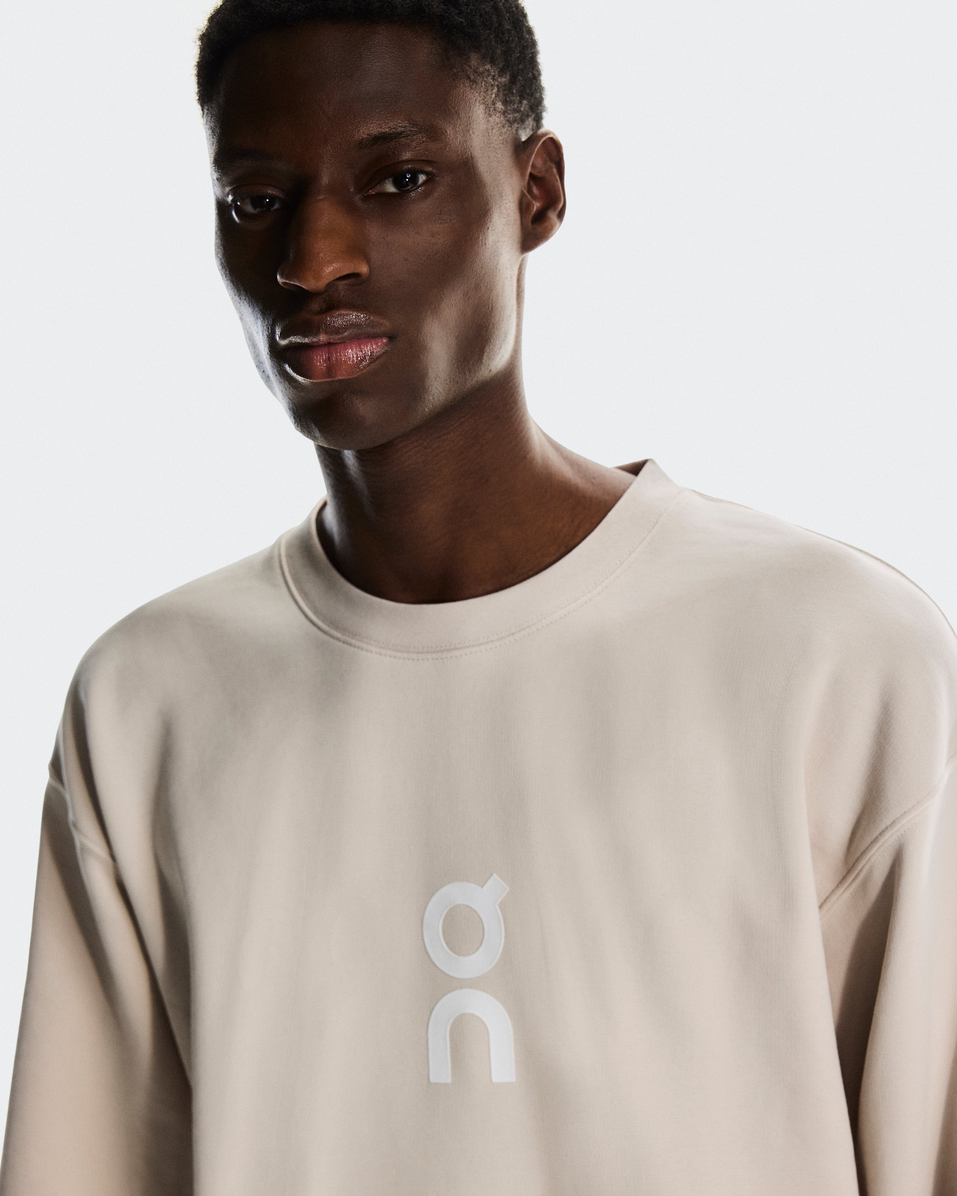 On Club Crew Graphic Silver