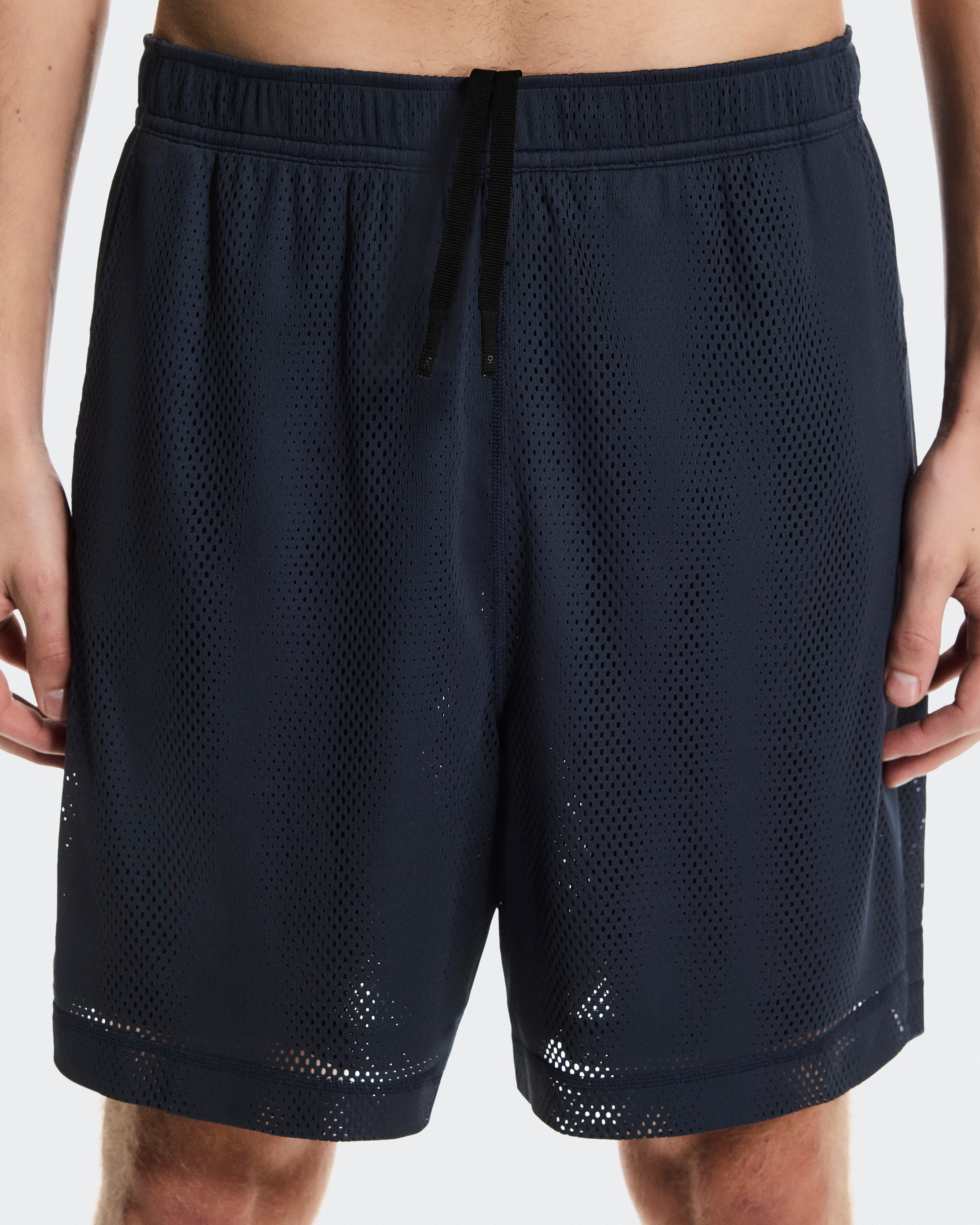 On Train Volt Shorts Navy