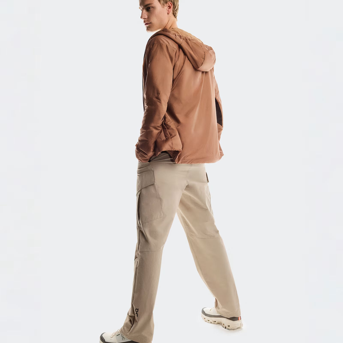 On Trek Pants Desert