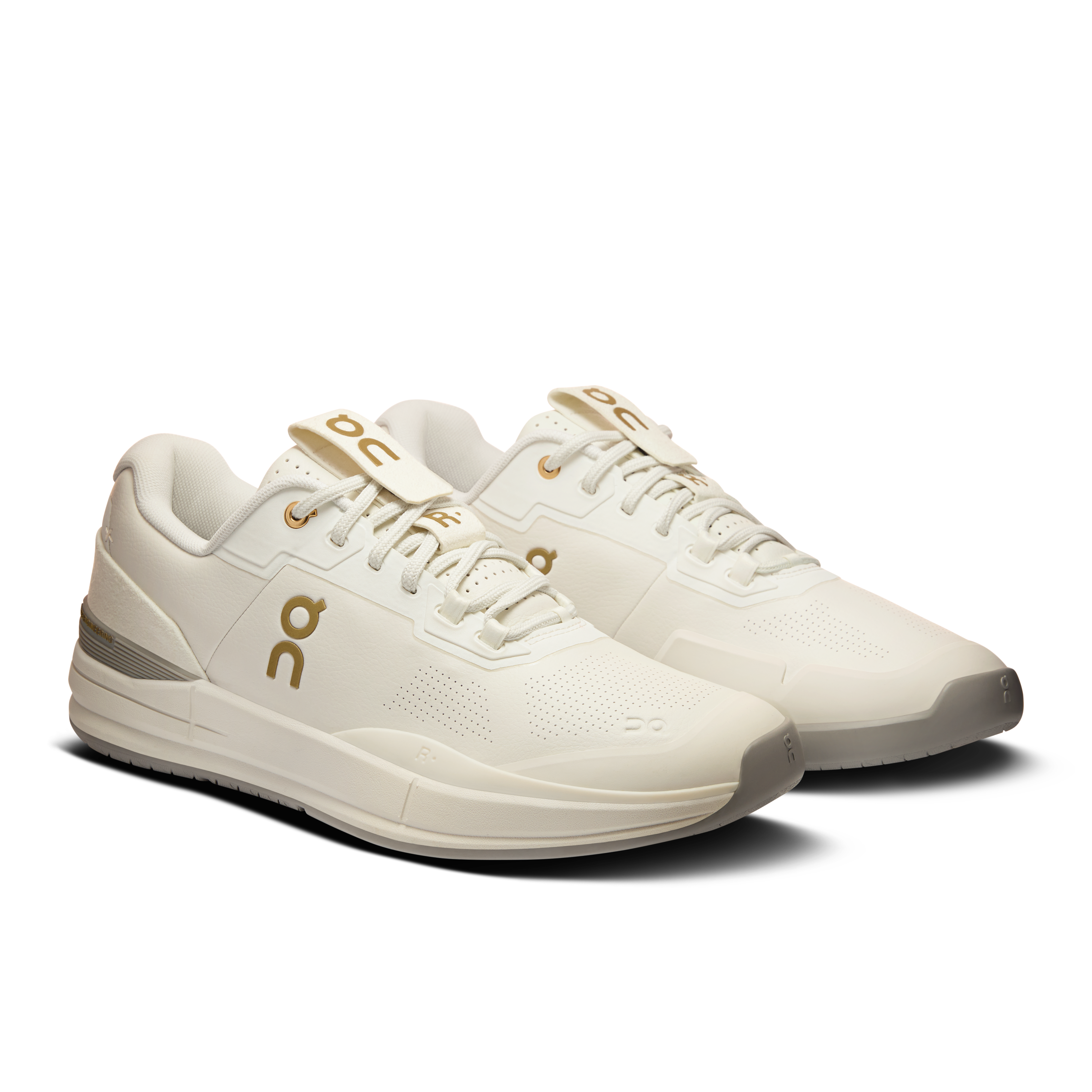 On The Roger Pro Ace Ivory Fog