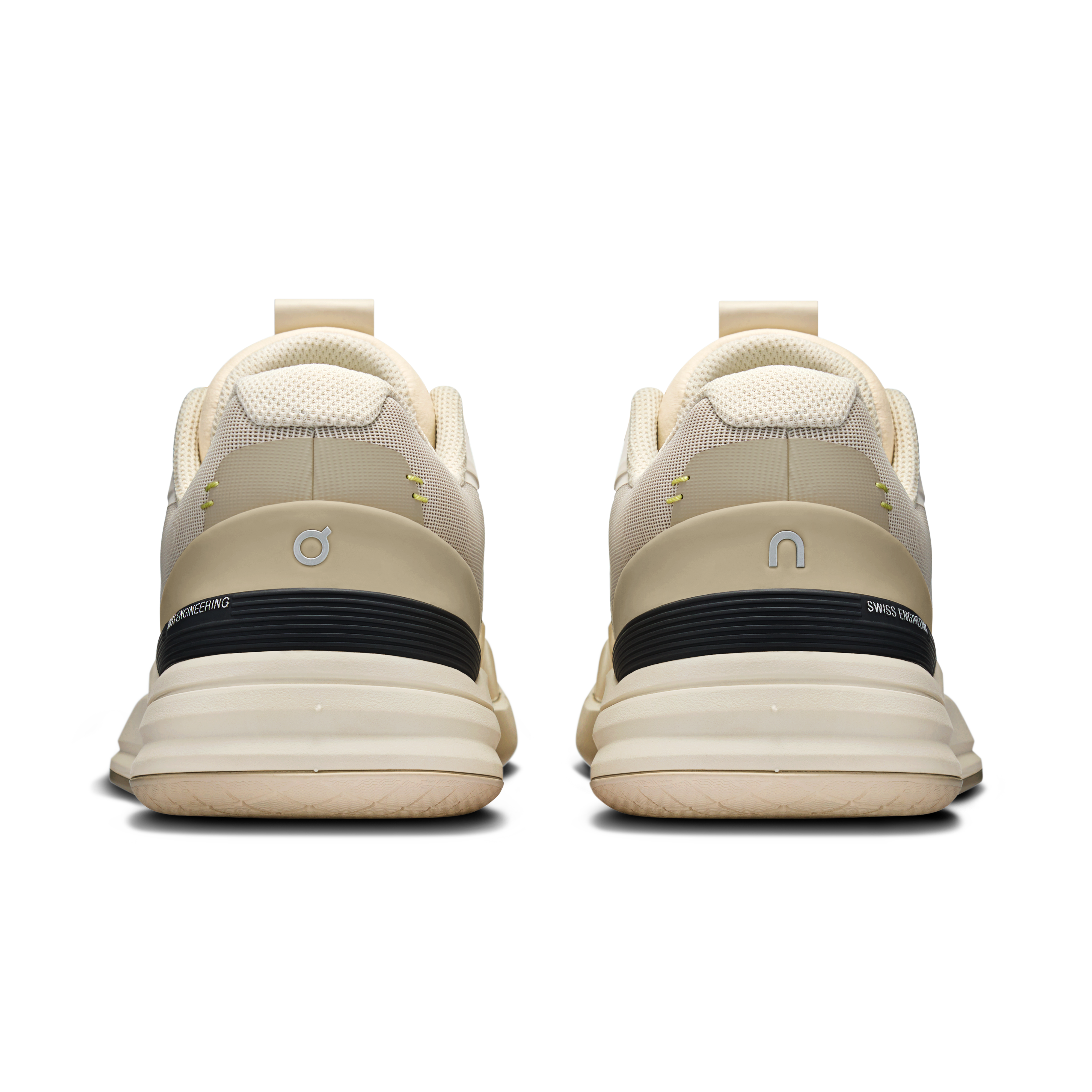 On The Roger Pro Sand Ivory (Women'S)