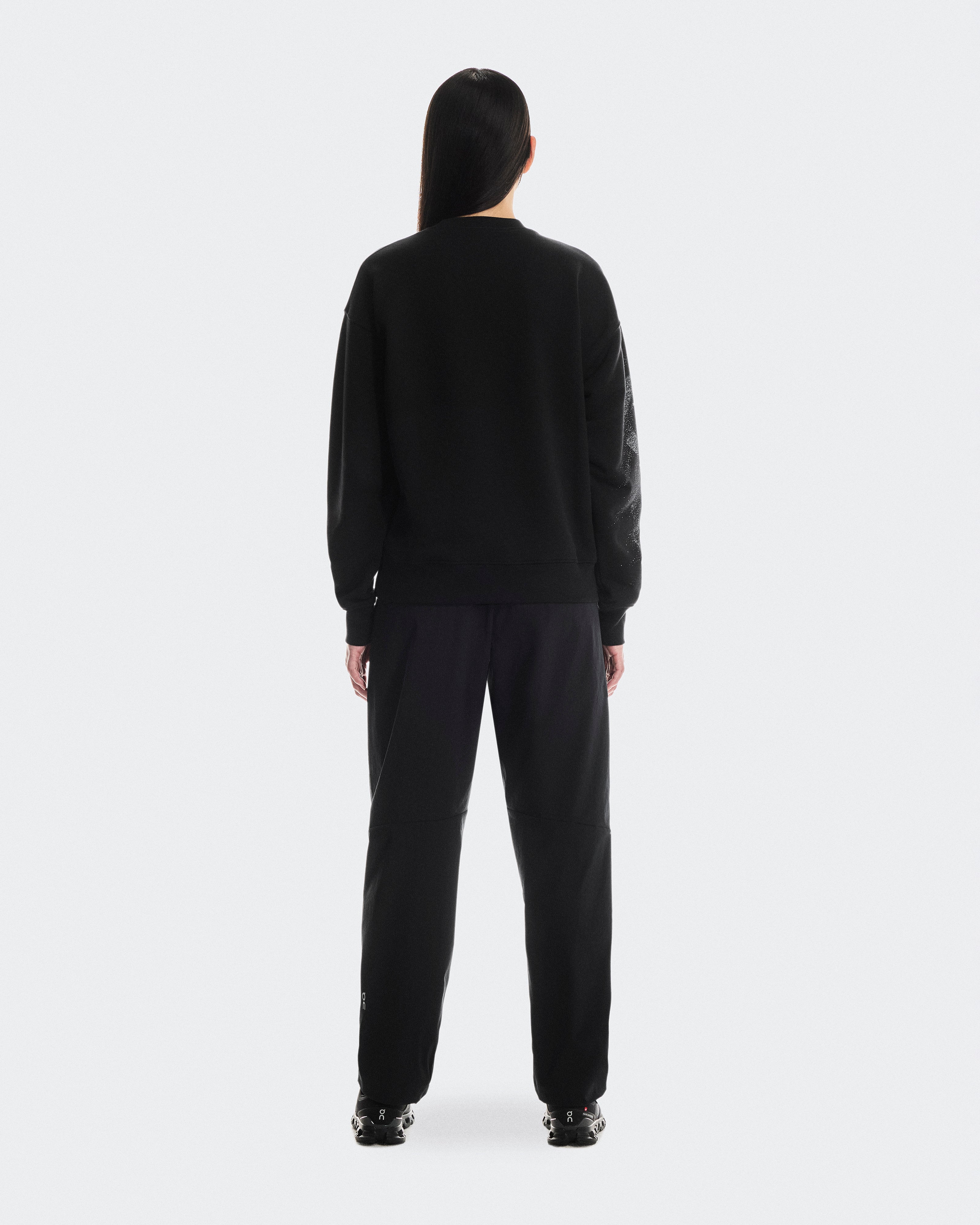 On Club Crew Graphic Black | Olive (Women'S)