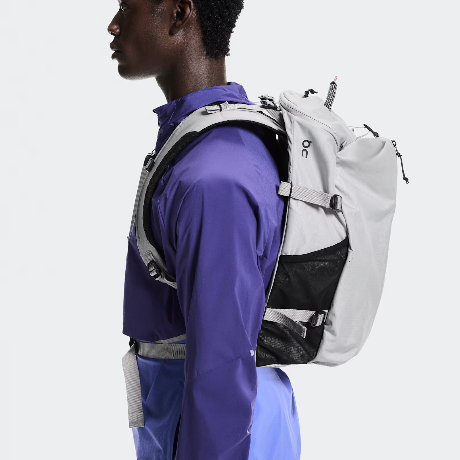On Speed Pack 30L Glacier | Black