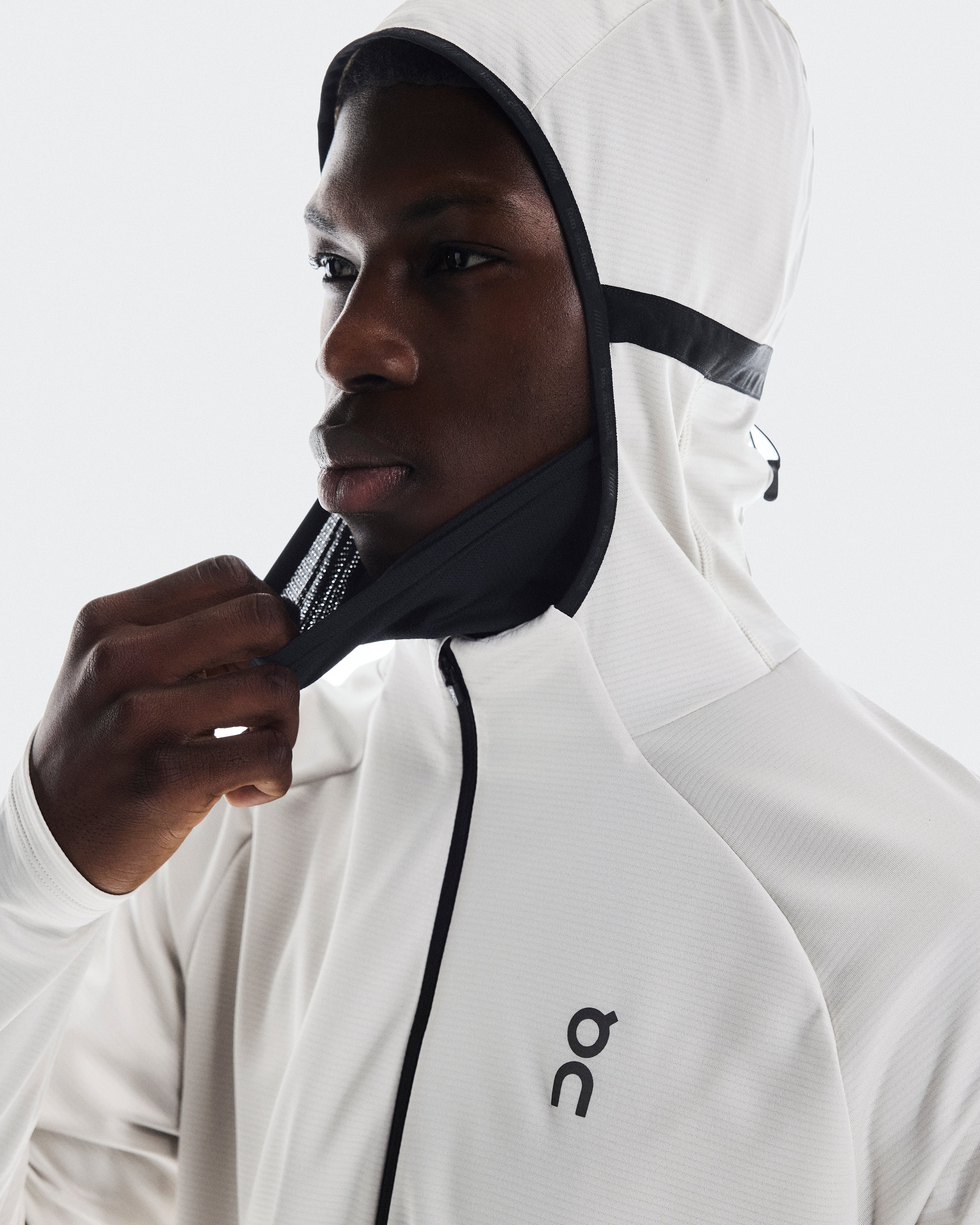 On Climate Zip Hoodie Sand