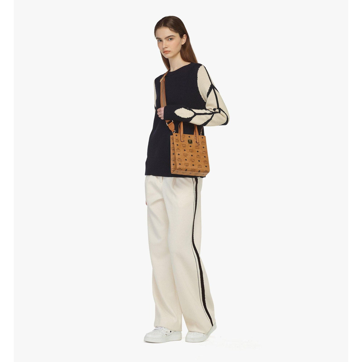 MCM Mini Aren Tote in Visetos
