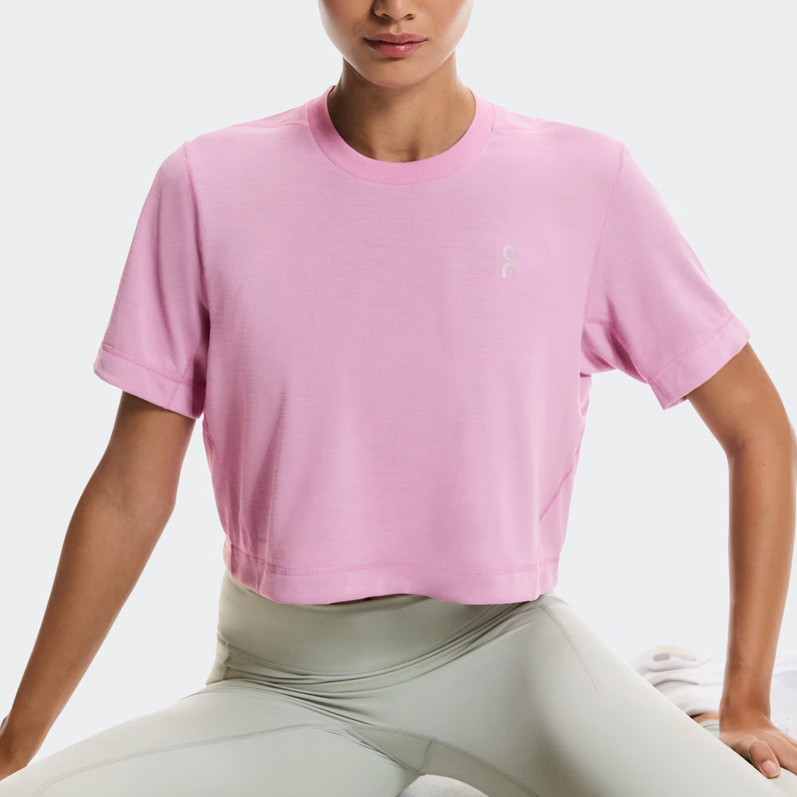 On Train-T Crop Graphic Sakura (Women'S)