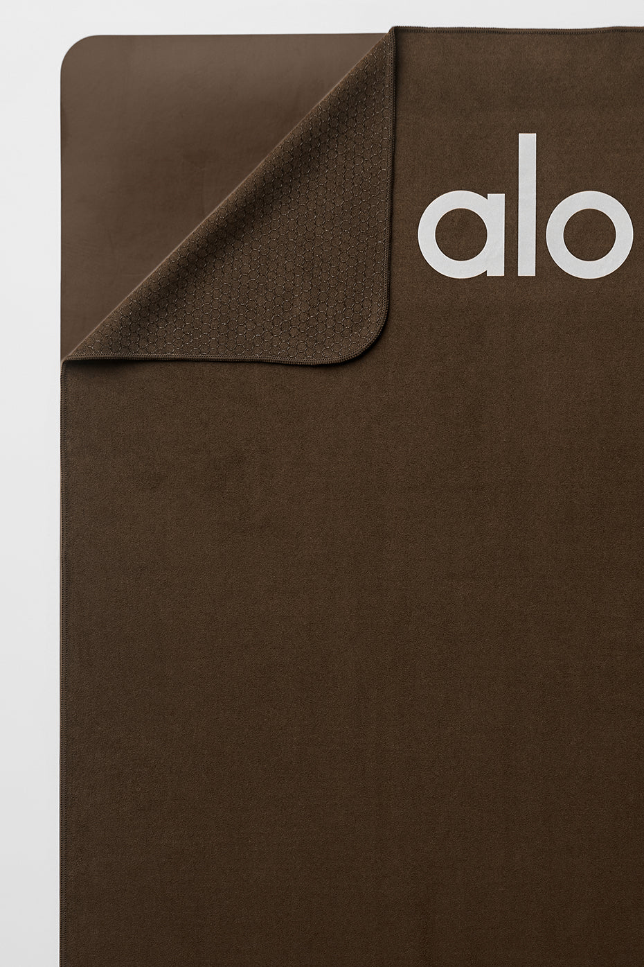 Alo Yoga Women'S Grounded No-Slip Mat Towel – Kicks Machine