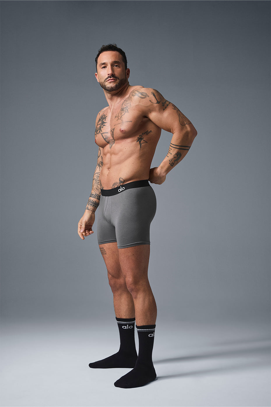 Alo Yoga Day And Night Boxer