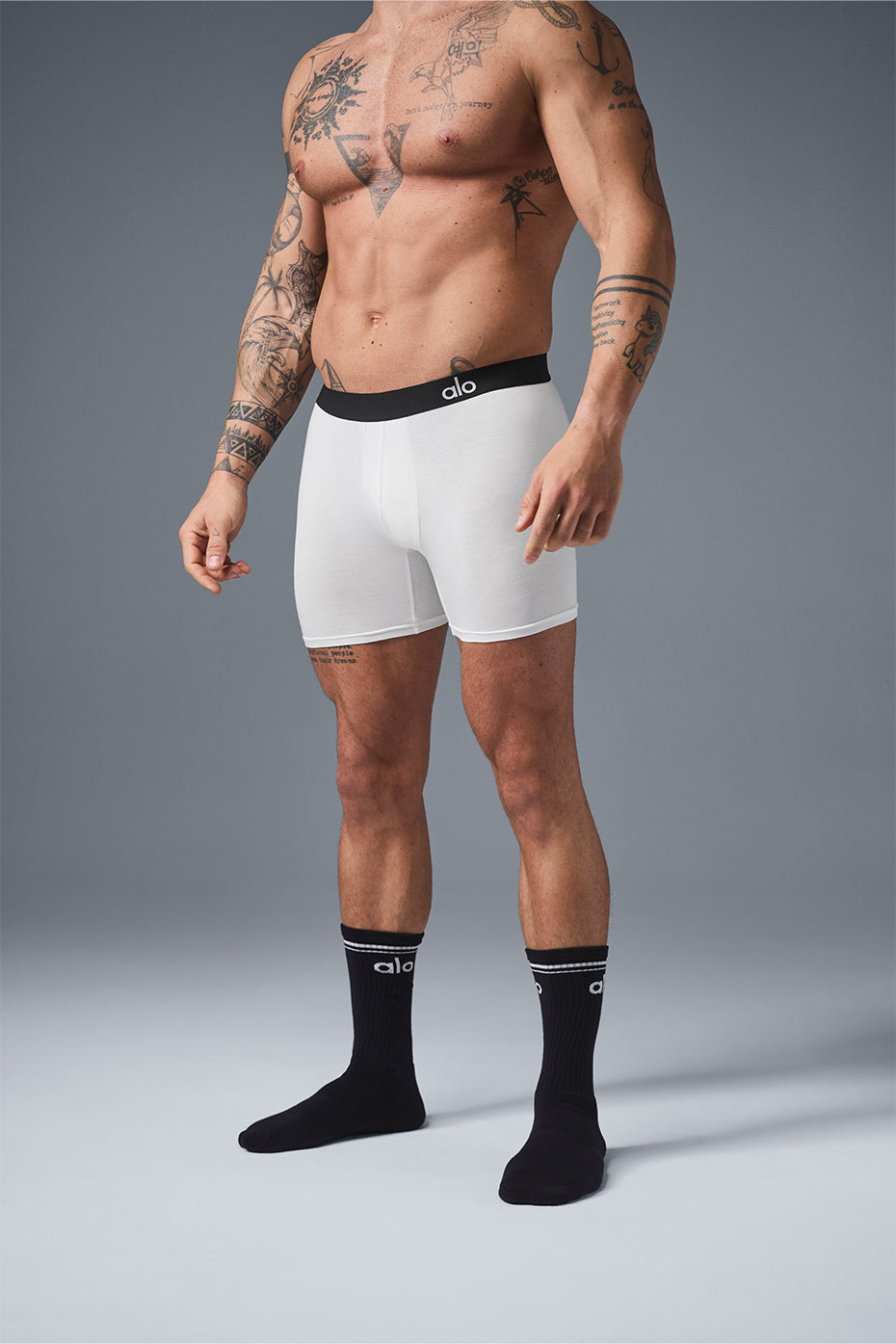 Alo Yoga Day And Night Boxer