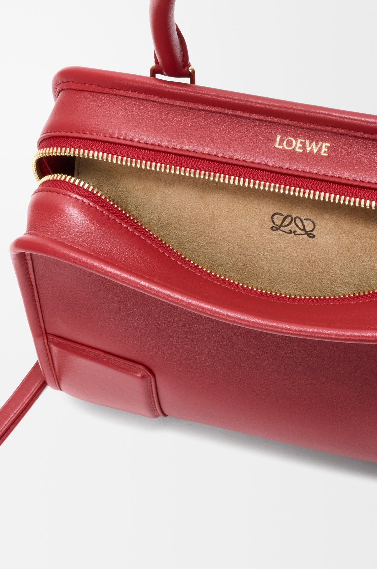 Loewe Small Amazona 180 bag in soft calfskin