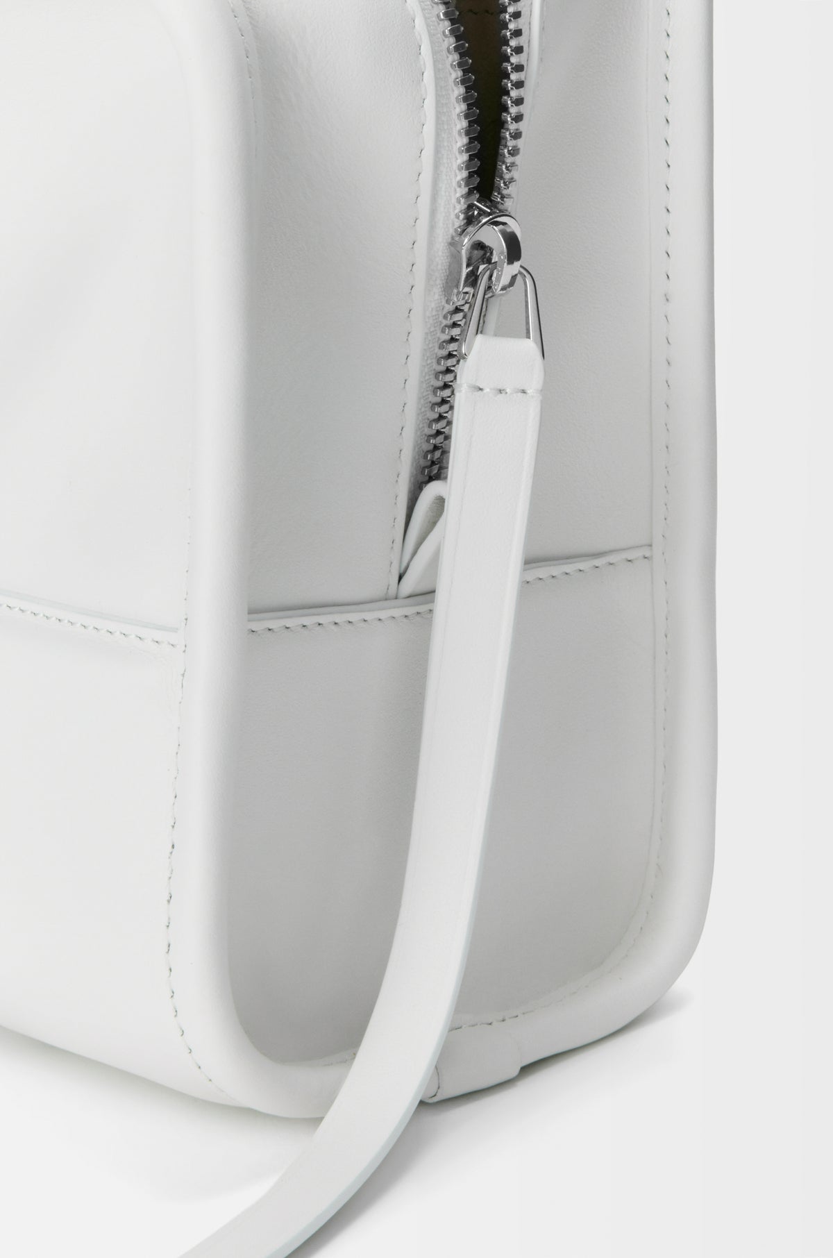 Loewe Small Amazona 180 bag in soft calfskin