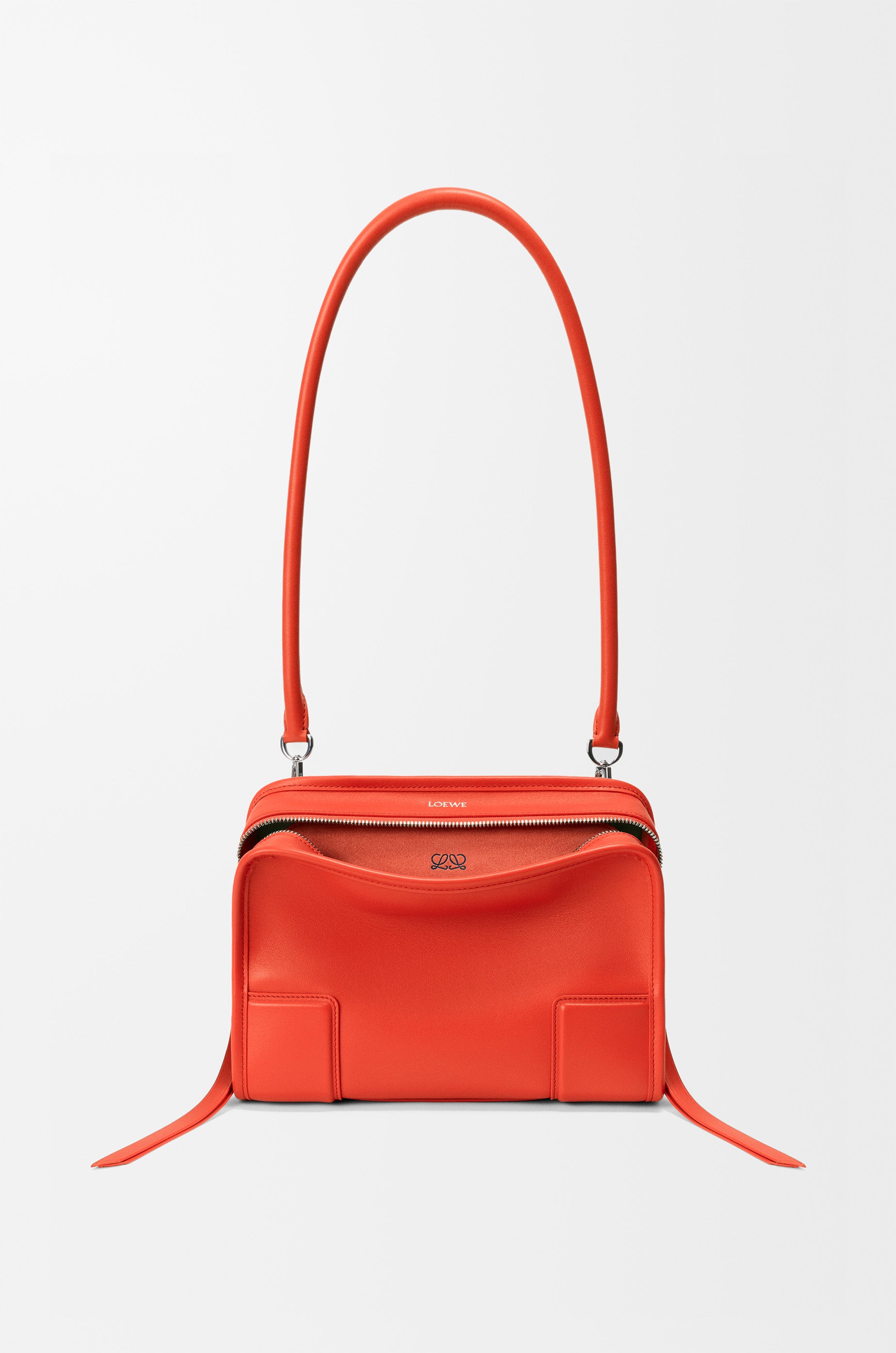 Loewe Small Amazona 180 bag in soft calfskin