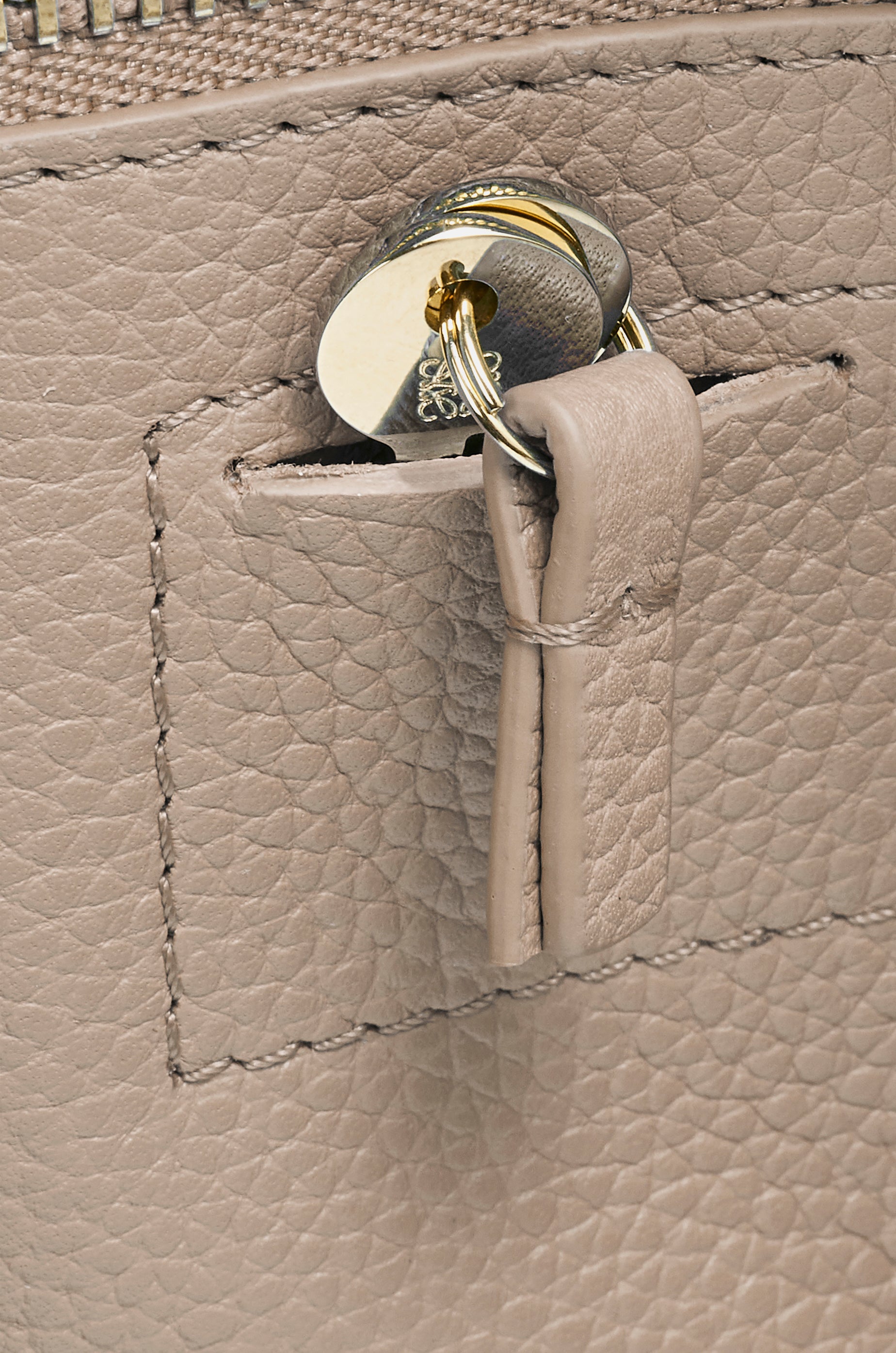 Loewe Amazona 23 bag in soft grained calfskin
