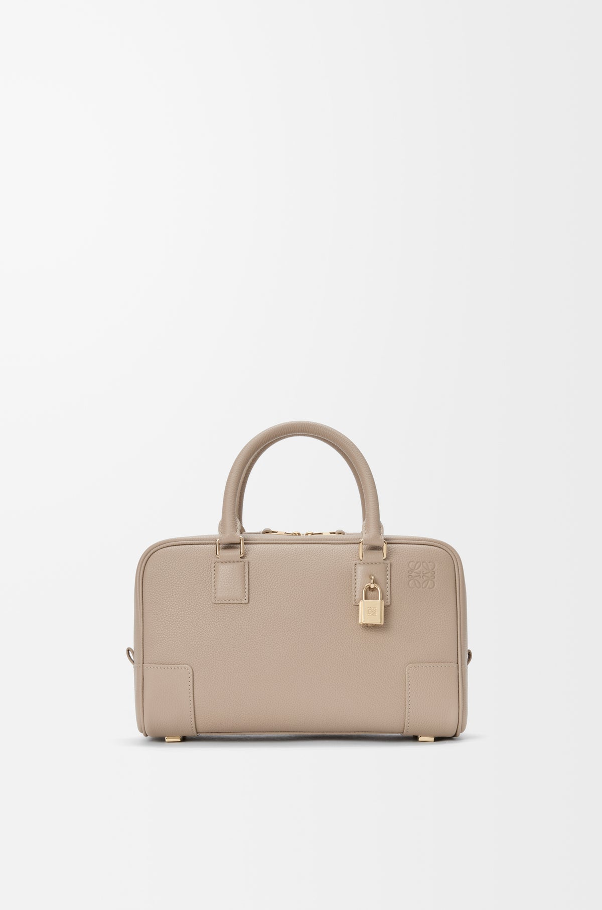 Loewe Amazona 23 bag in soft grained calfskin
