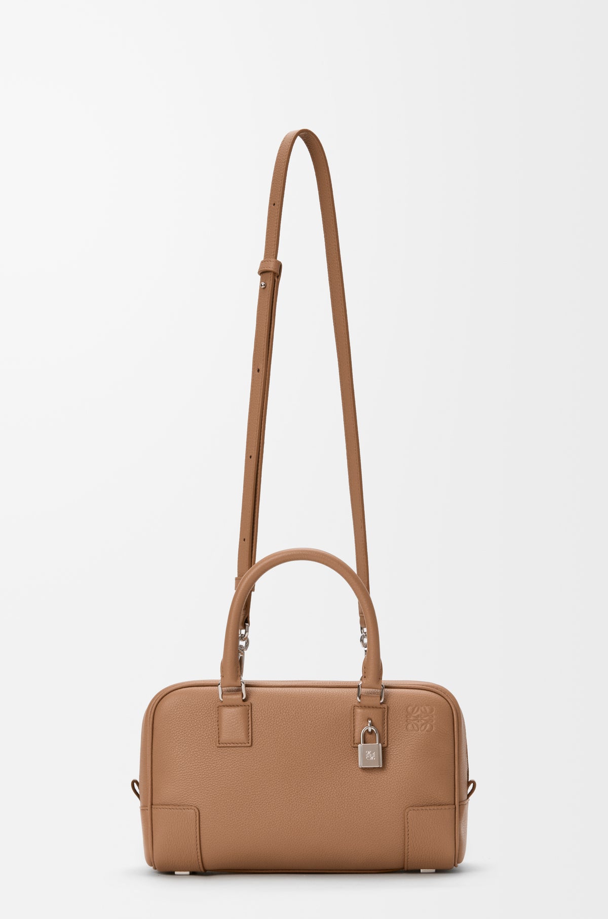 Loewe Amazona 23 bag in soft grained calfskin