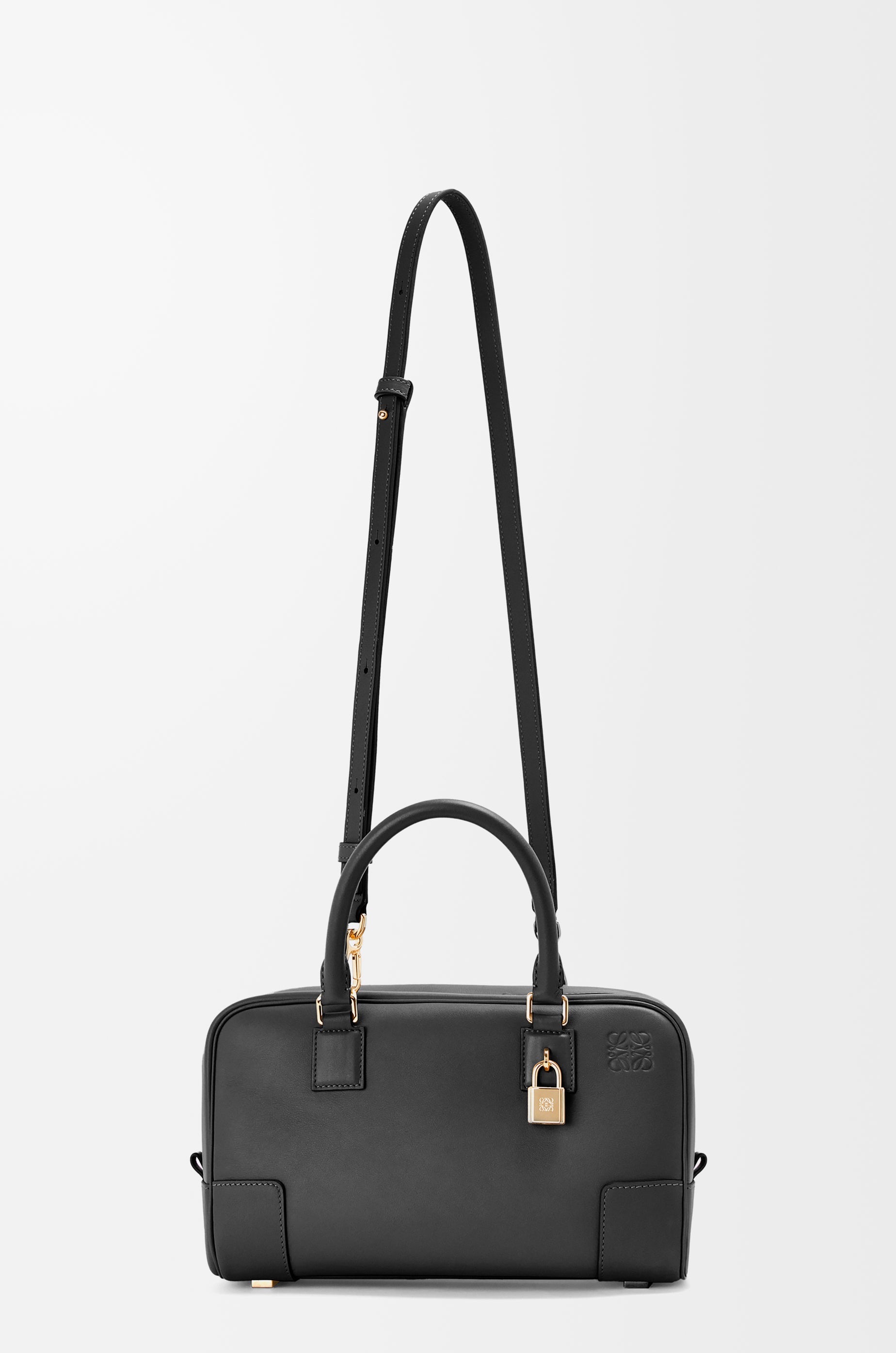Loewe Amazona 28 bag in nappa calfskin