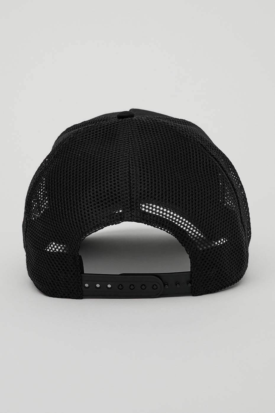 Alo Yoga District Trucker Hat