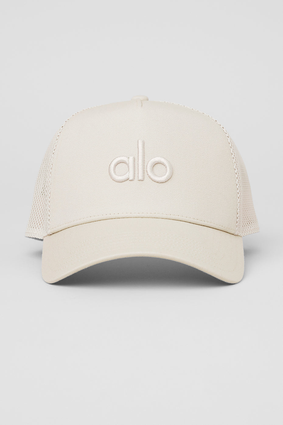 Alo Yoga Women'S District Trucker Hat