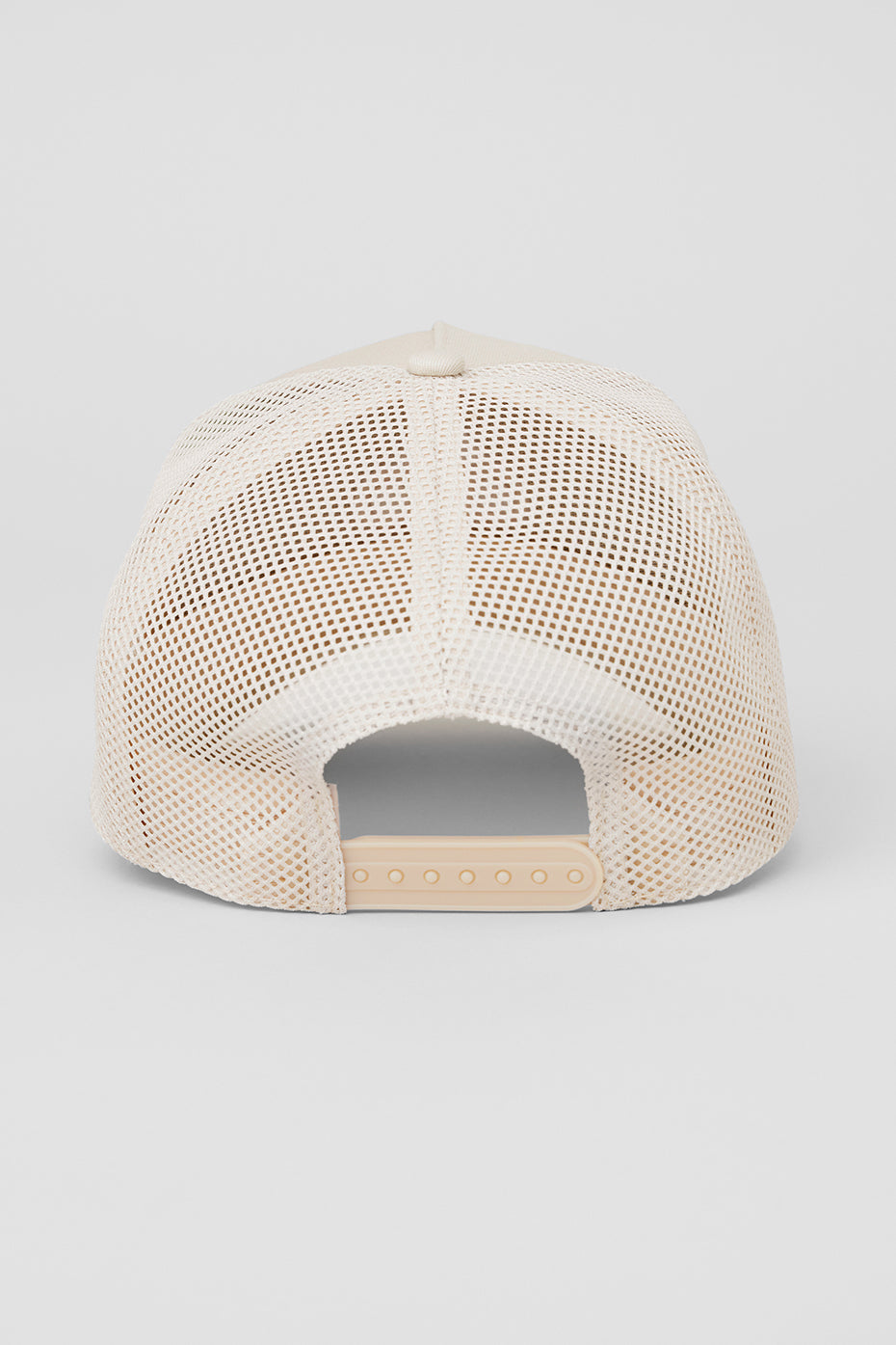 Alo Yoga Women'S District Trucker Hat