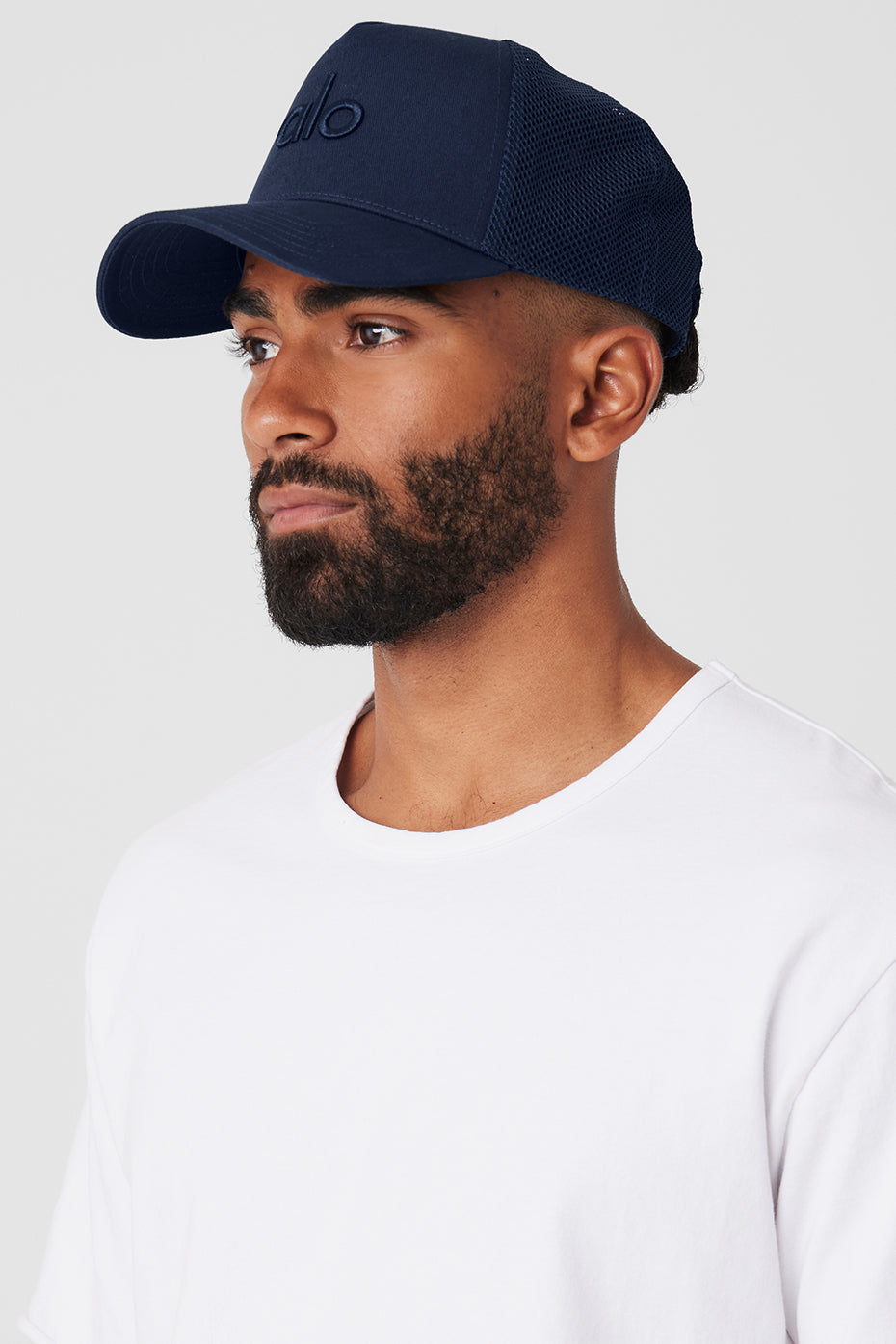 Alo Yoga Women'S District Trucker Hat