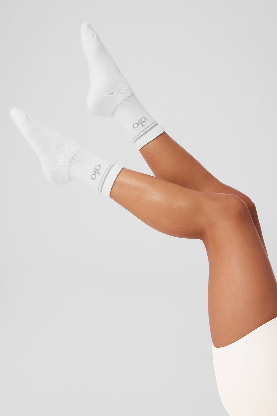 Alo Yoga Women'S Unisex Half-Crew Throwback Sock