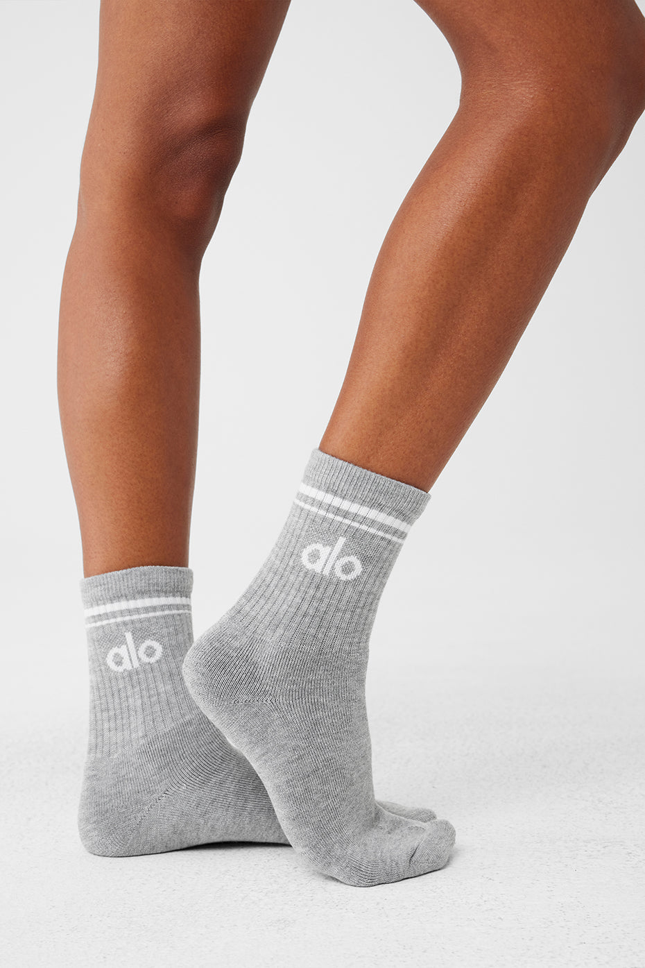 Alo Yoga Women'S Unisex Half-Crew Throwback Sock