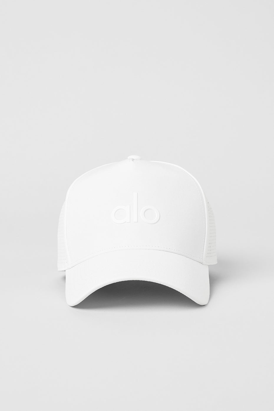 Alo Yoga Women'S Performance District Trucker Hat