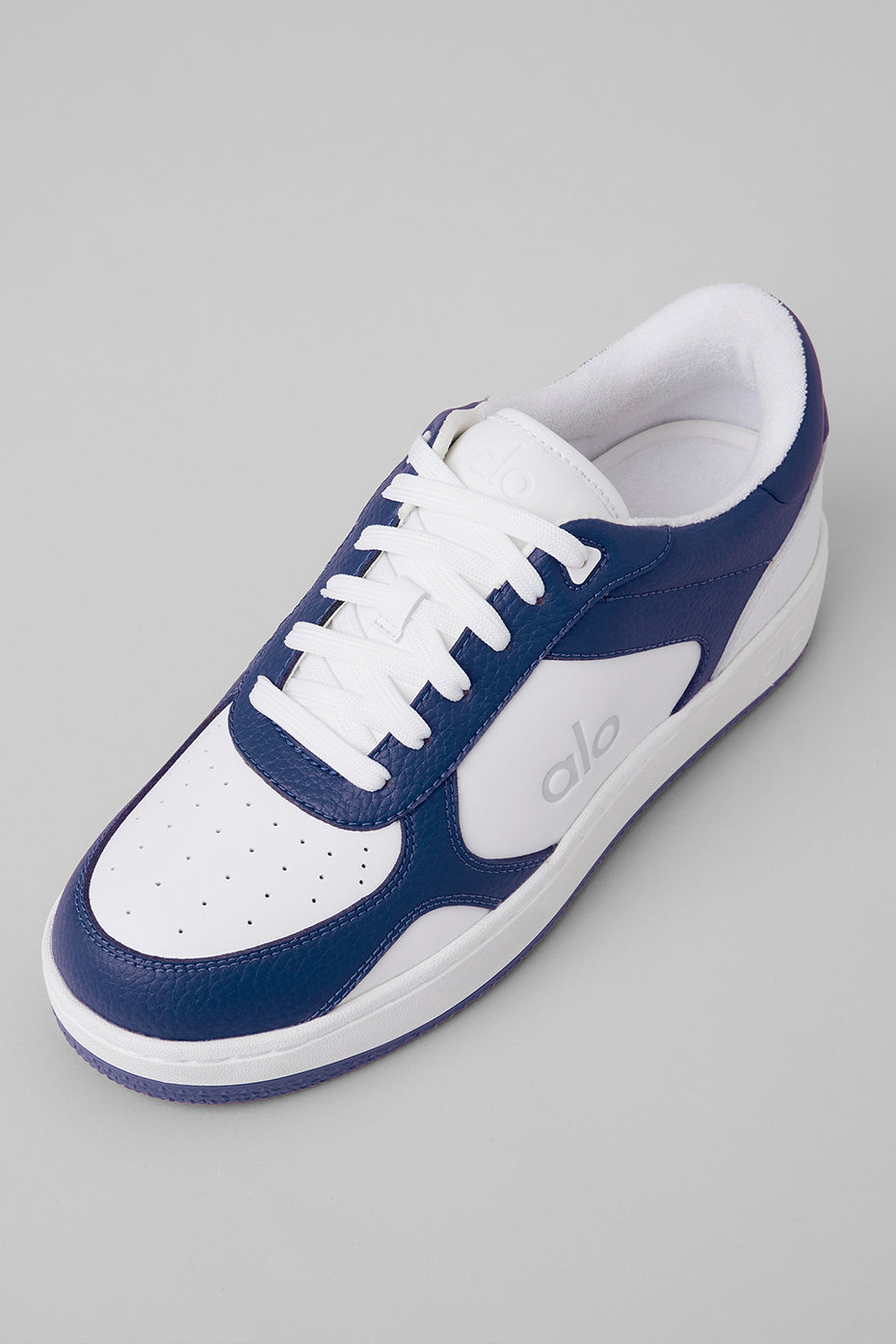 Alo Yoga Women'S Alo Recovery Mode Sneaker