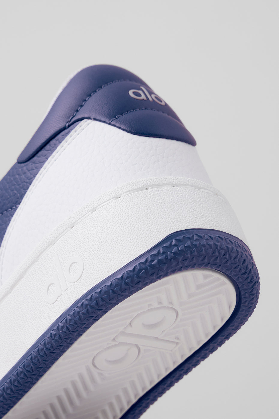 Alo Yoga Women'S Alo Recovery Mode Sneaker