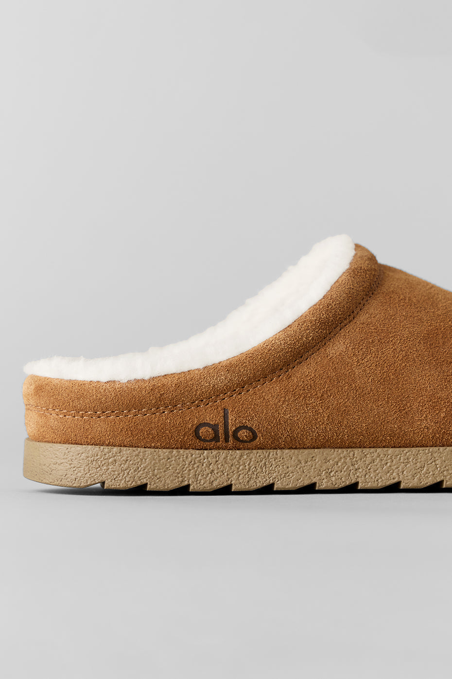 Alo Yoga Women'S Sherpa Recovery Slipper