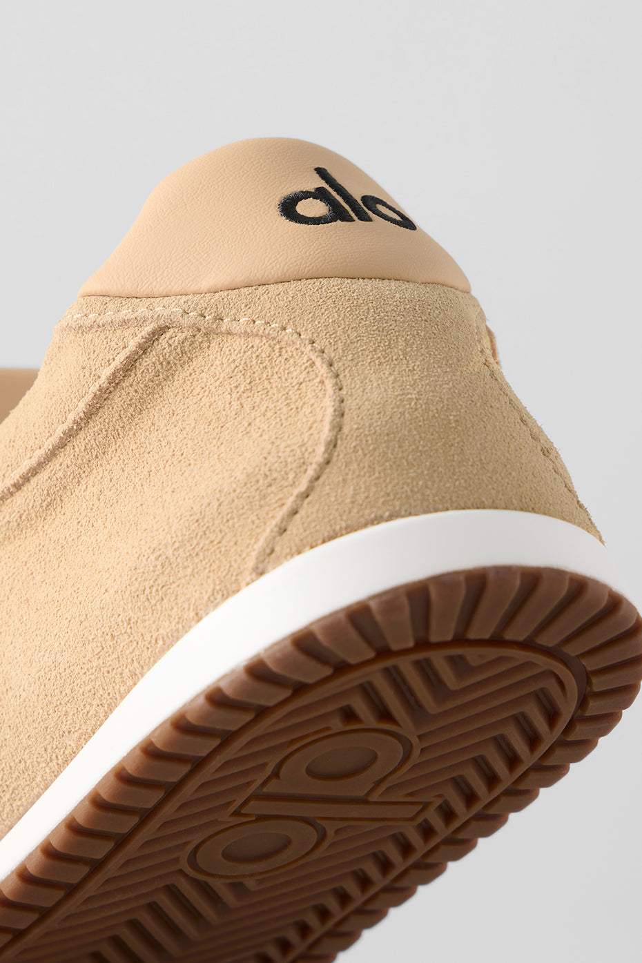 Alo Yoga Women'S Alo Sunset Sneaker + Jisoo