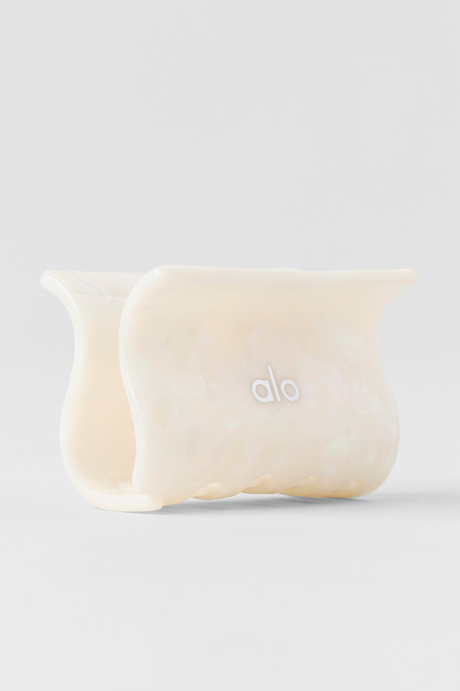 Alo Yoga Women'S Effortless Claw Clip