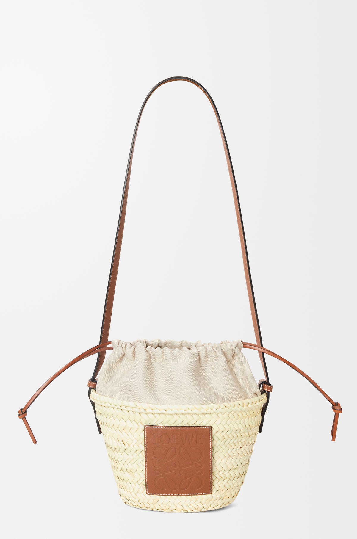 Loewe Drawstring bucket in palm leaf and calfskin