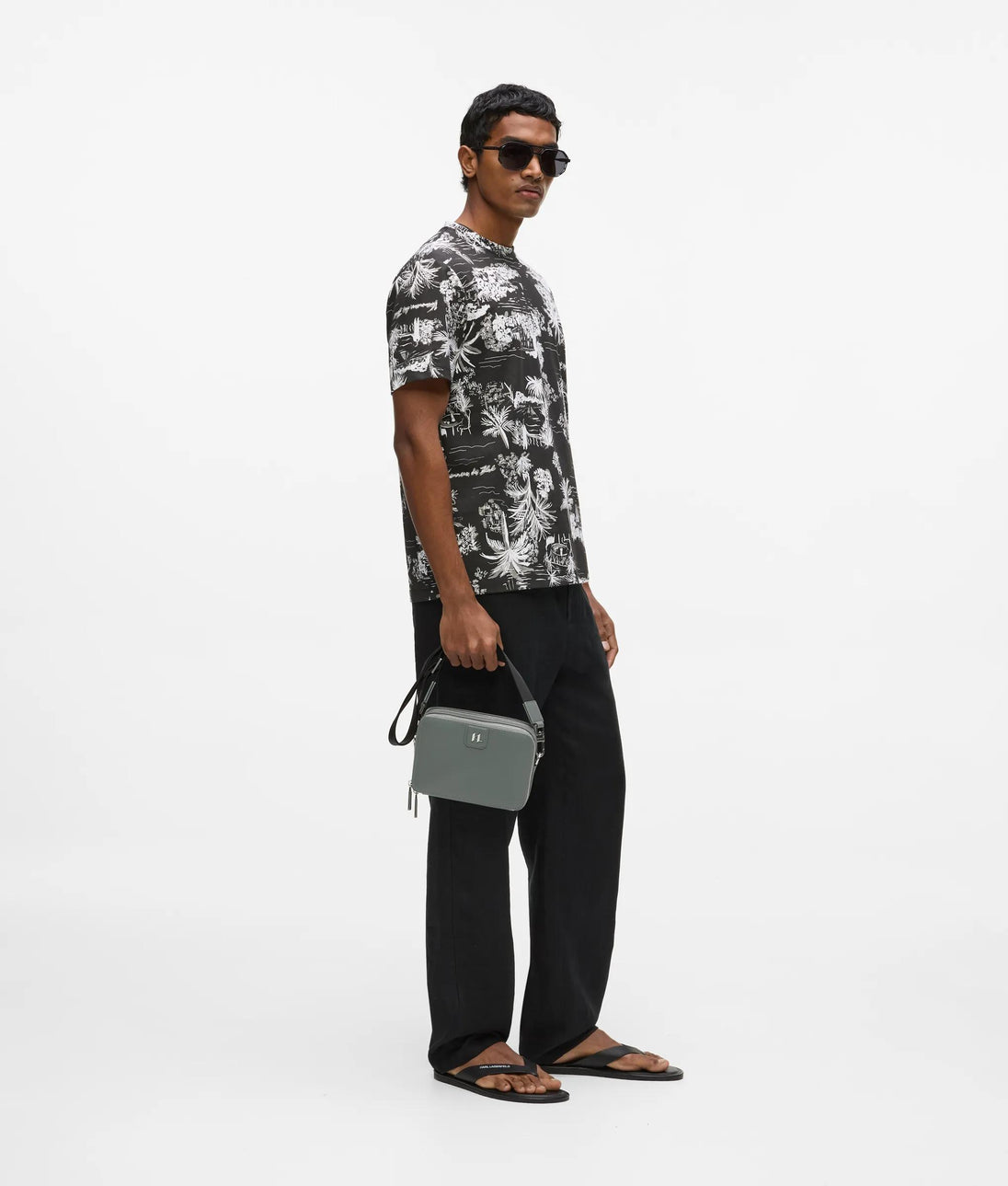 Karl Lagerfeld Villa La Vigie Print T-Shirt Black