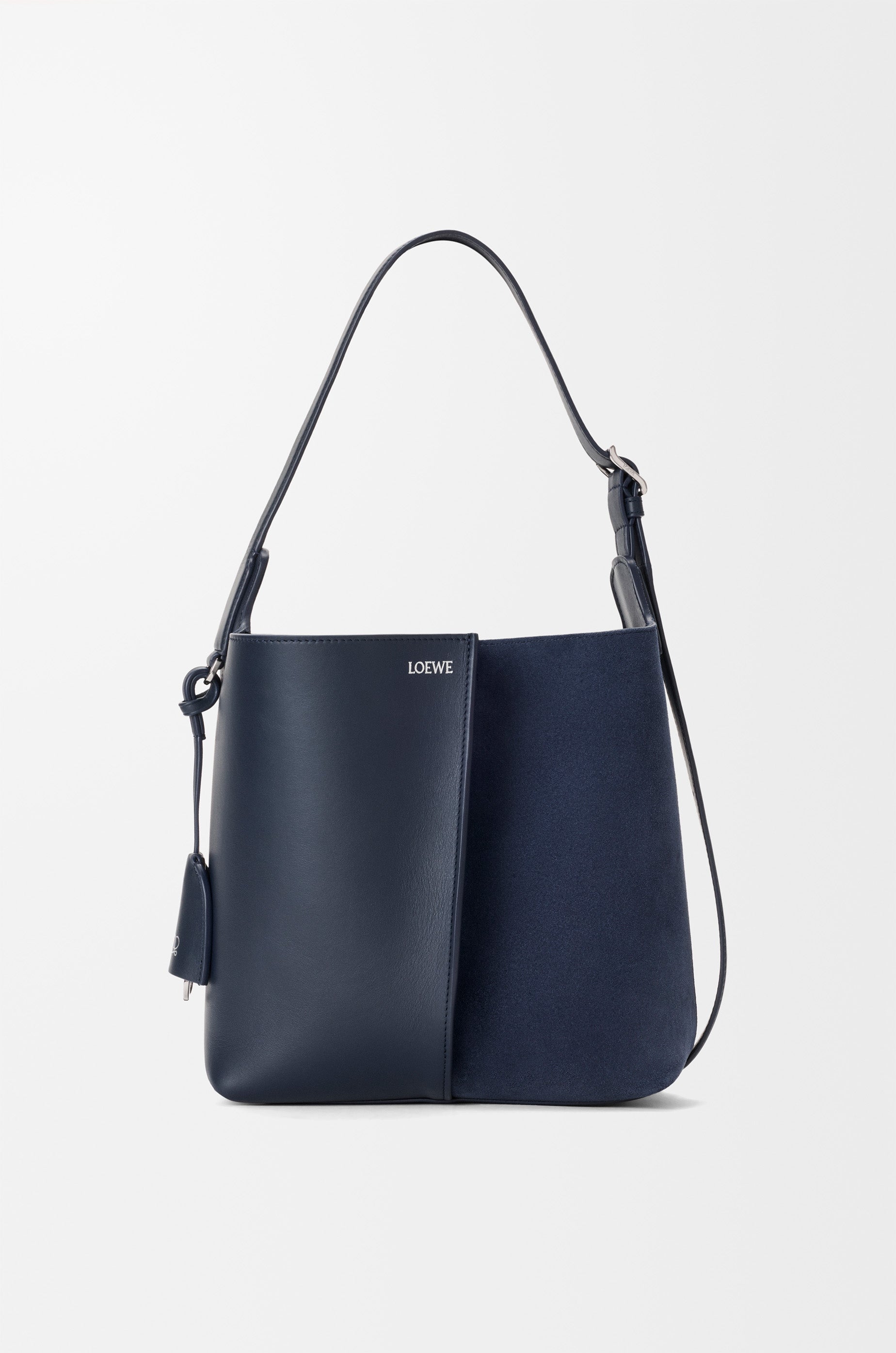 Loewe Medium Bilbao bucket in soft calfskin and suede