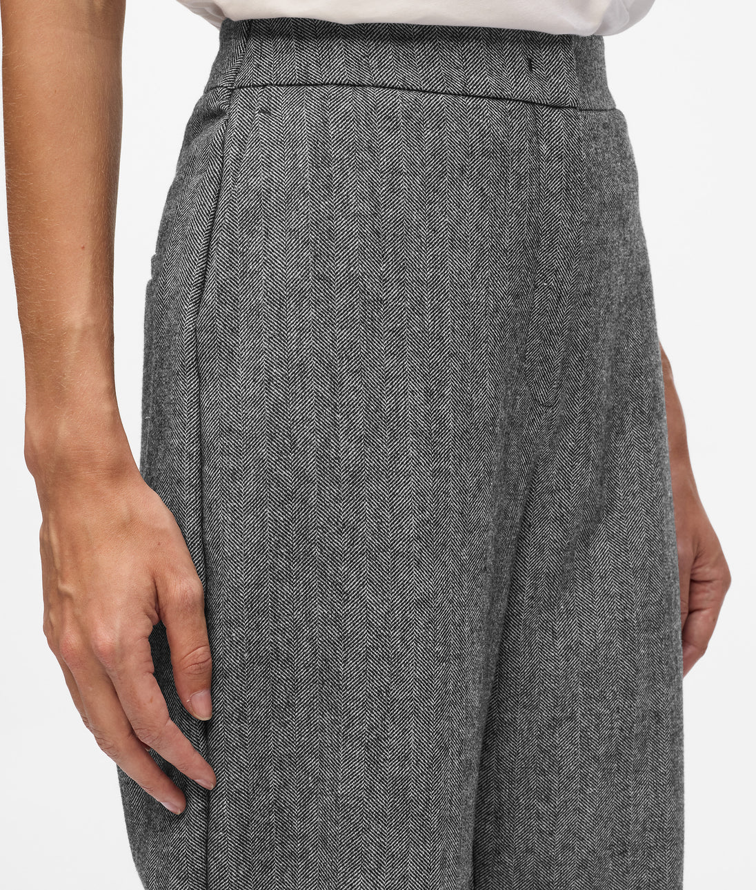 KarlLagerfeld Krocky Marais Hobo Bag Black-Nickel