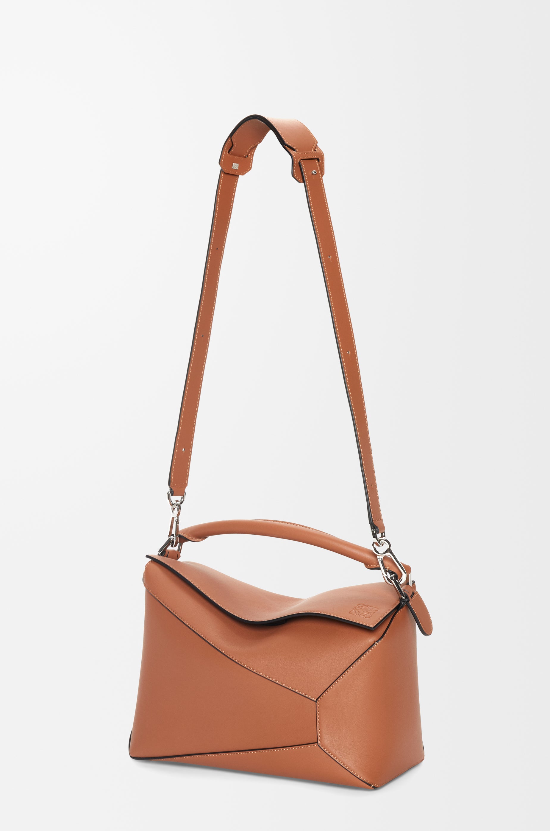 Loewe Medium Puzzle Edge bag in classic calfskin