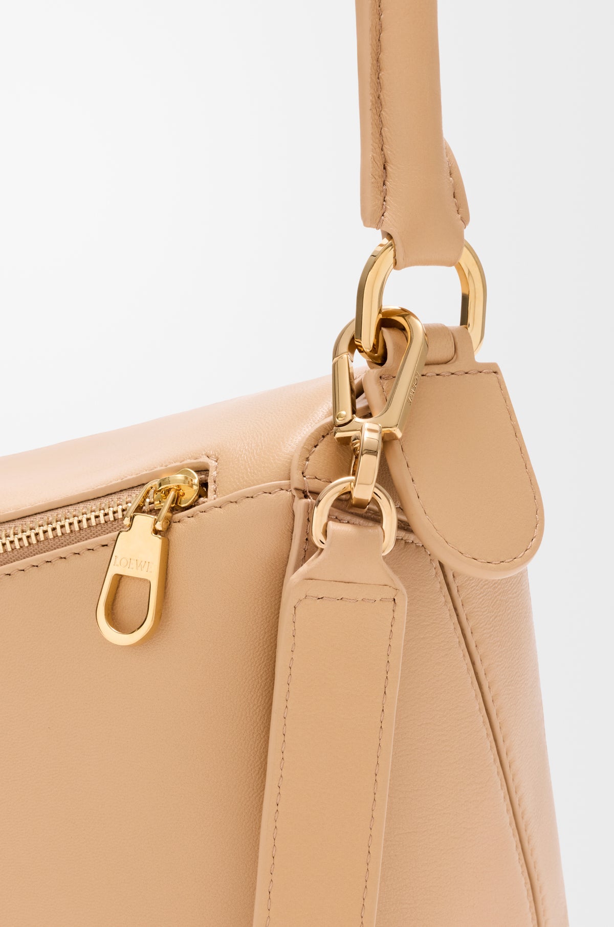 Loewe Medium Featherlight Puzzle bag in nappa lambskin