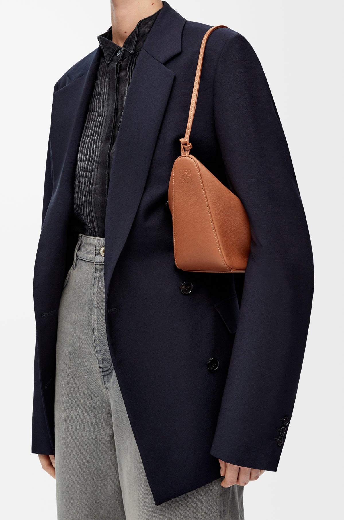 Loewe Mini Hammock hobo in classic calfskin