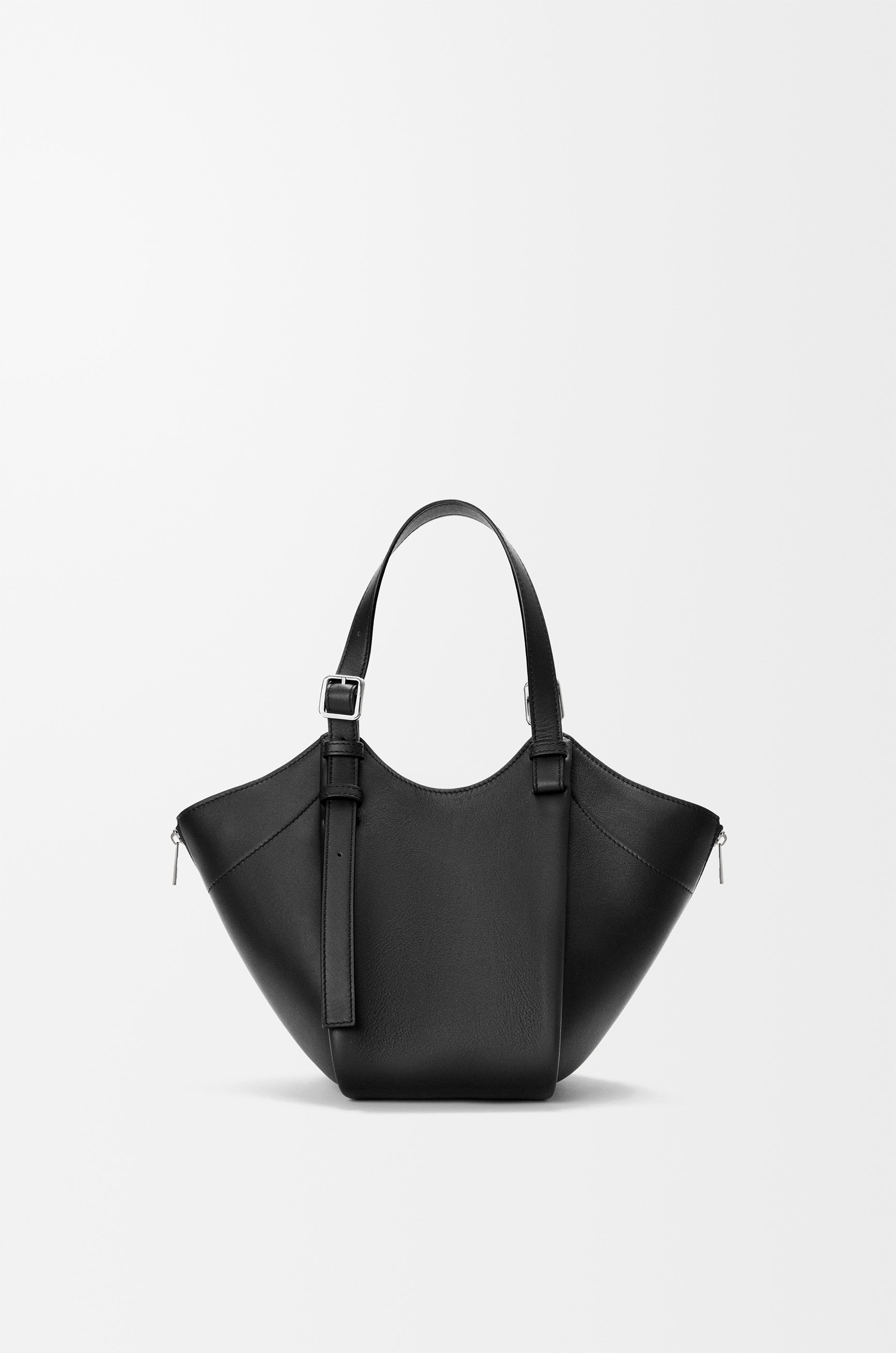 Loewe Hammock Flip bag in classic calfskin