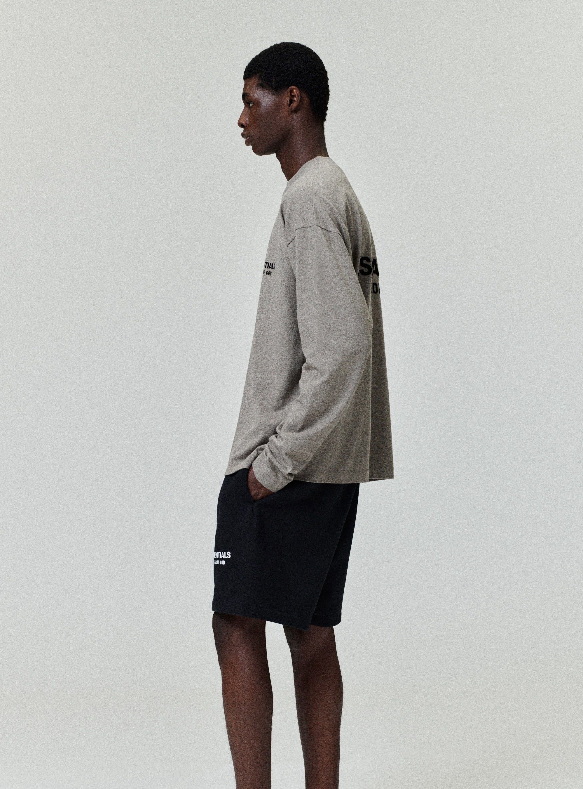 Essentials Classic Long Sleeve Tee Homestead Heather