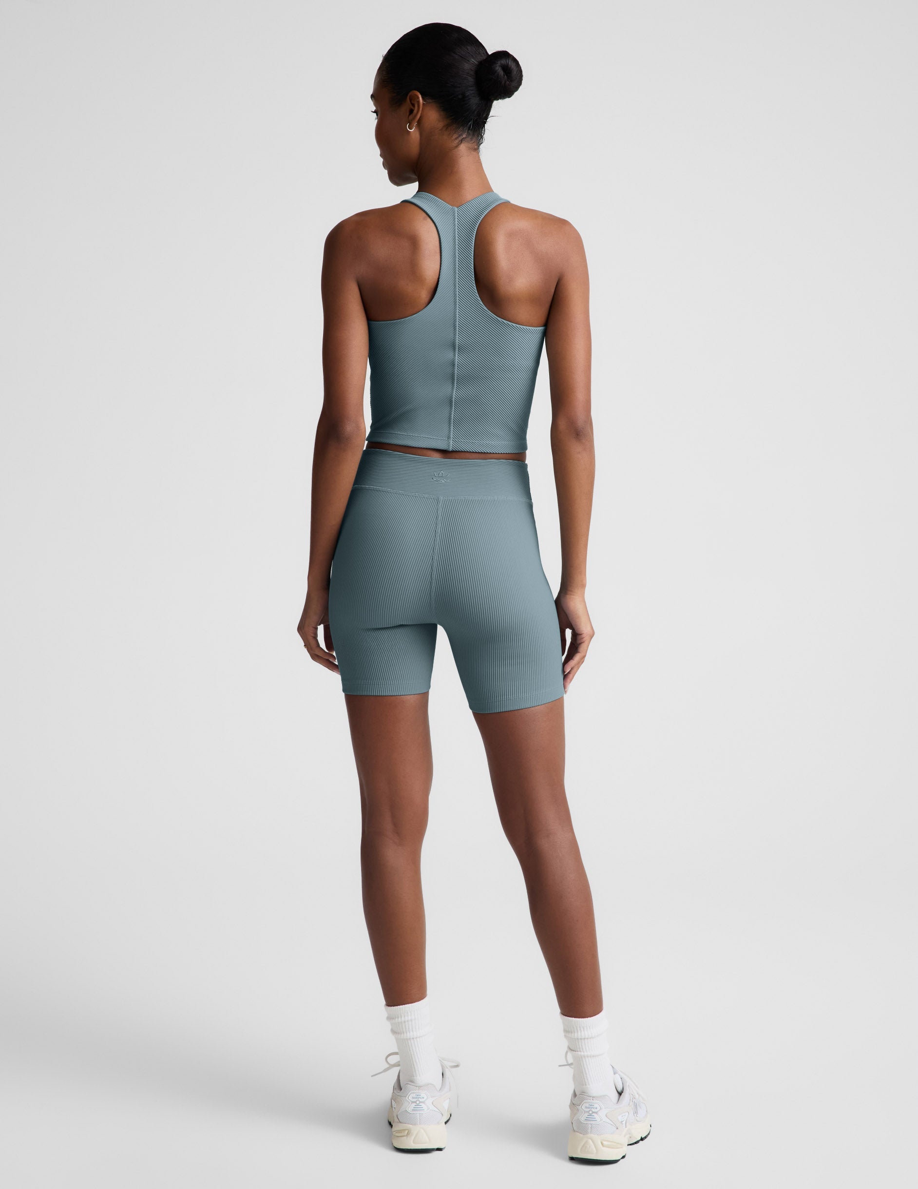 Beyond Yoga Impulse Ribbed VWaist 5 Biker Short Women's