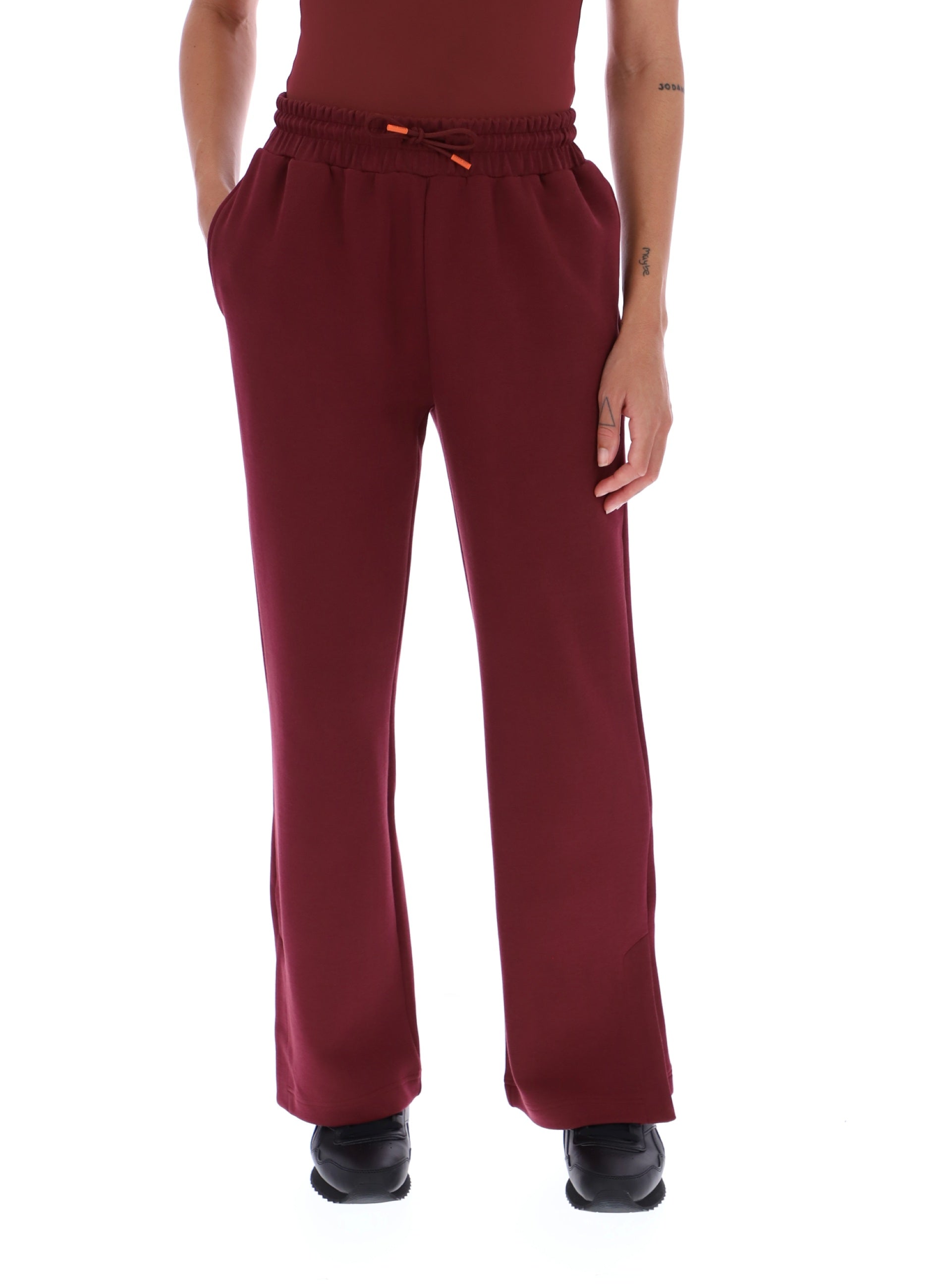 #color_maroon