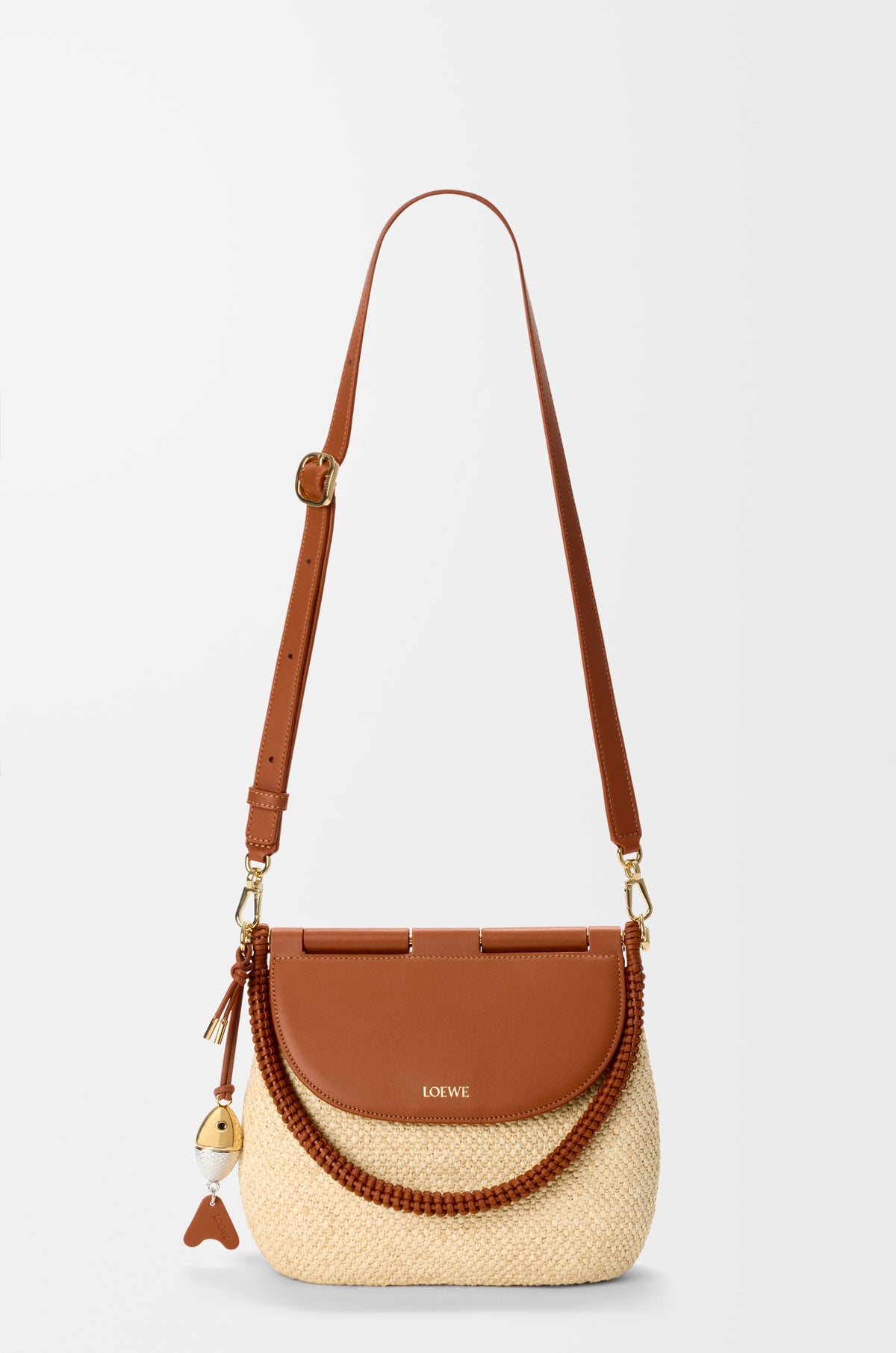 Loewe Medium Pescador bag in raffia and calfskin