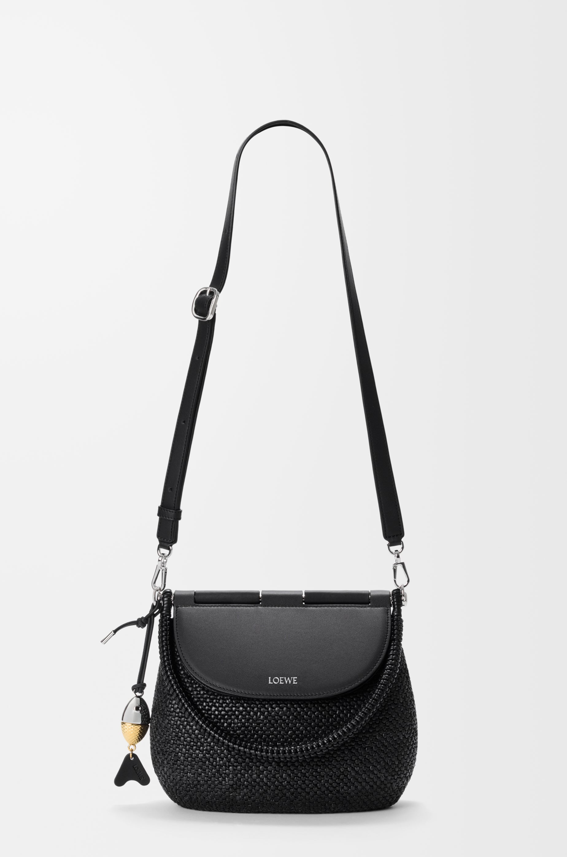 Loewe Medium Pescador bag in raffia and calfskin