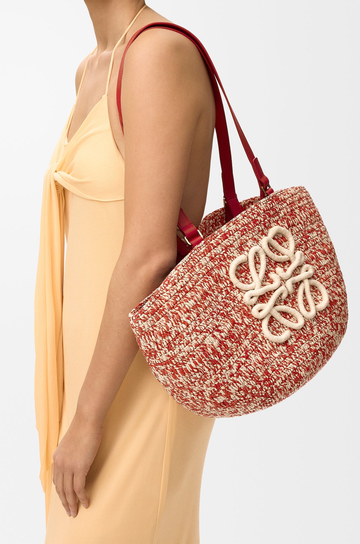 Loewe Medium Eclipse basket in raffia and calfskin