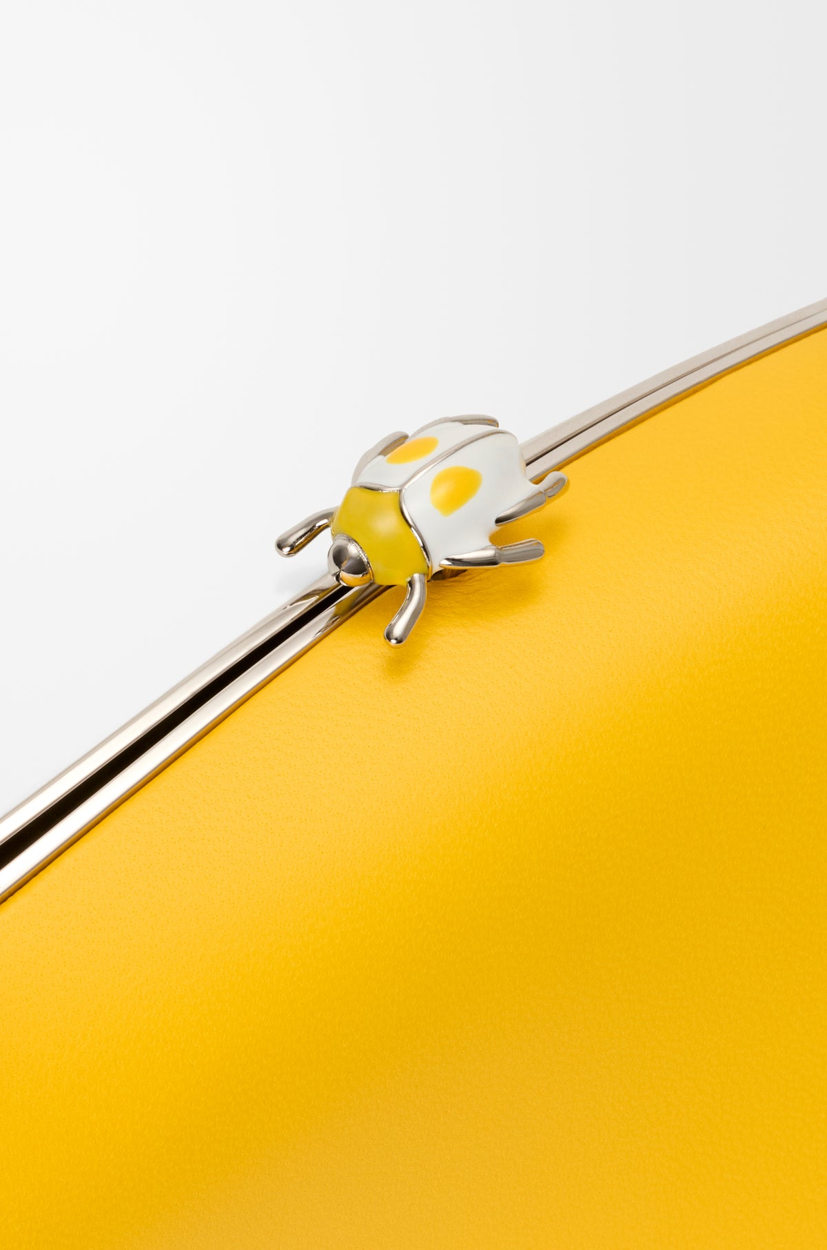 Loewe Twisted Minaudiere in bicolour nappa lambskin