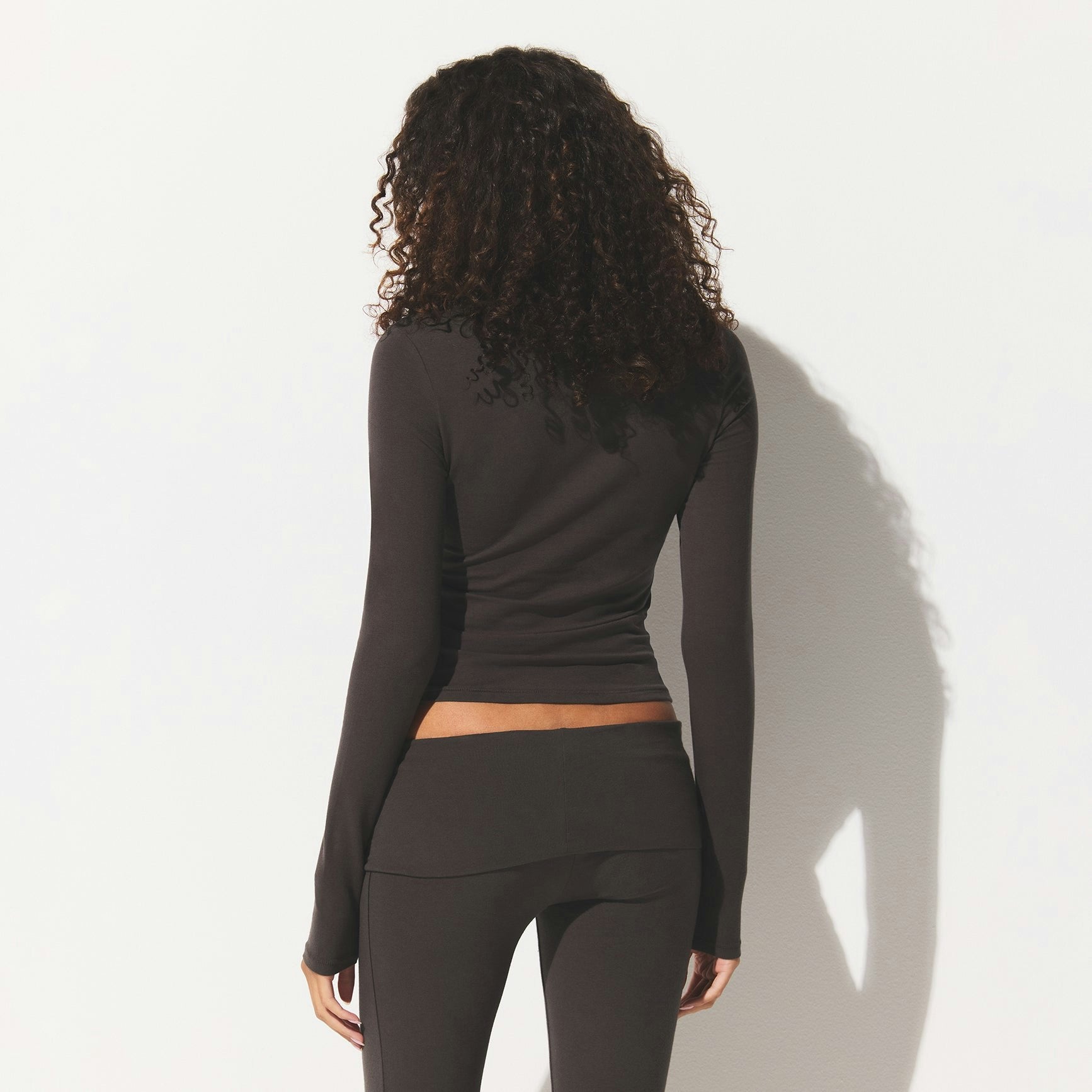 Skims Cotton Jersey Long Sleeve T-Shirt Iron