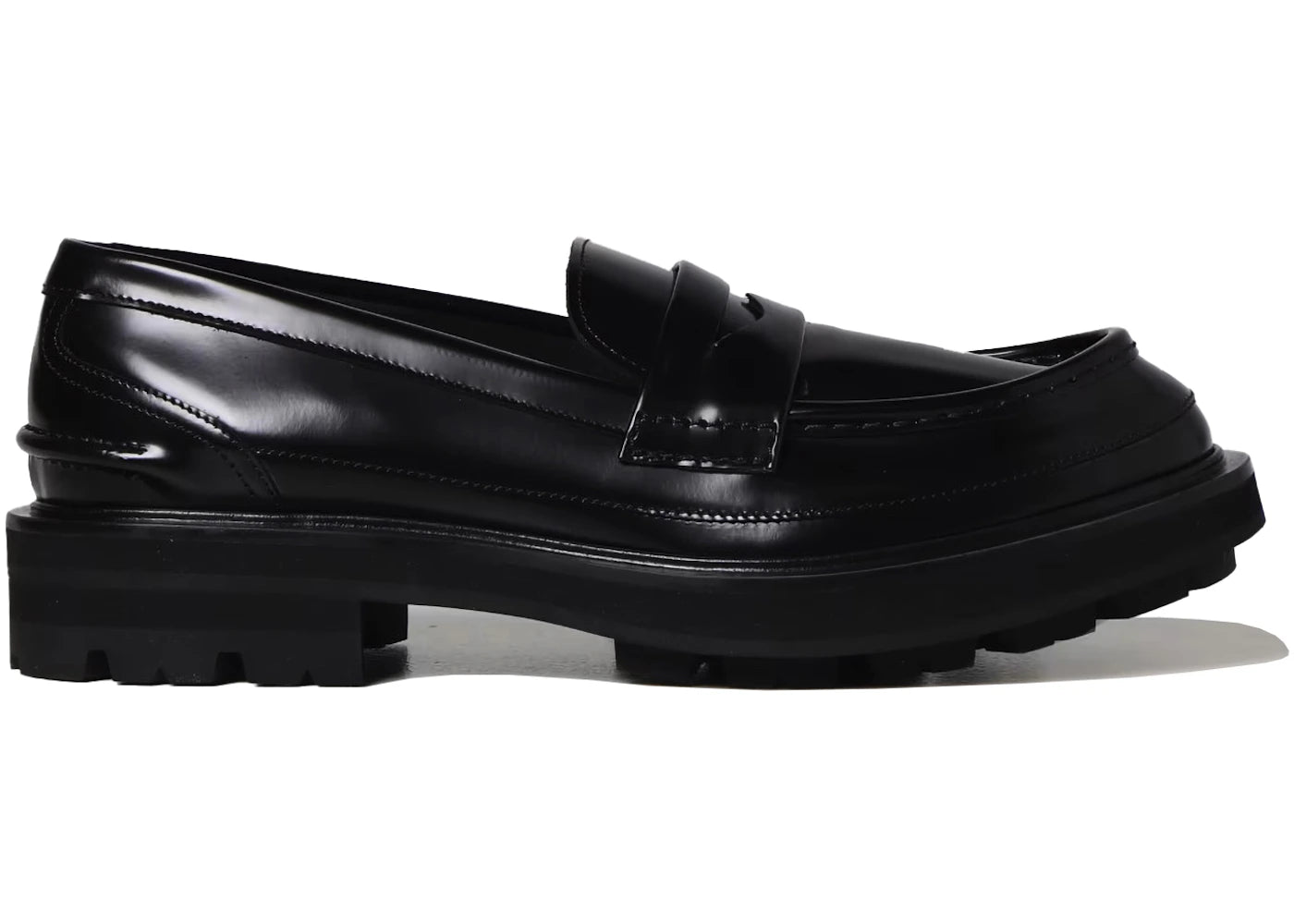 alexander mcqueen tread loafers black