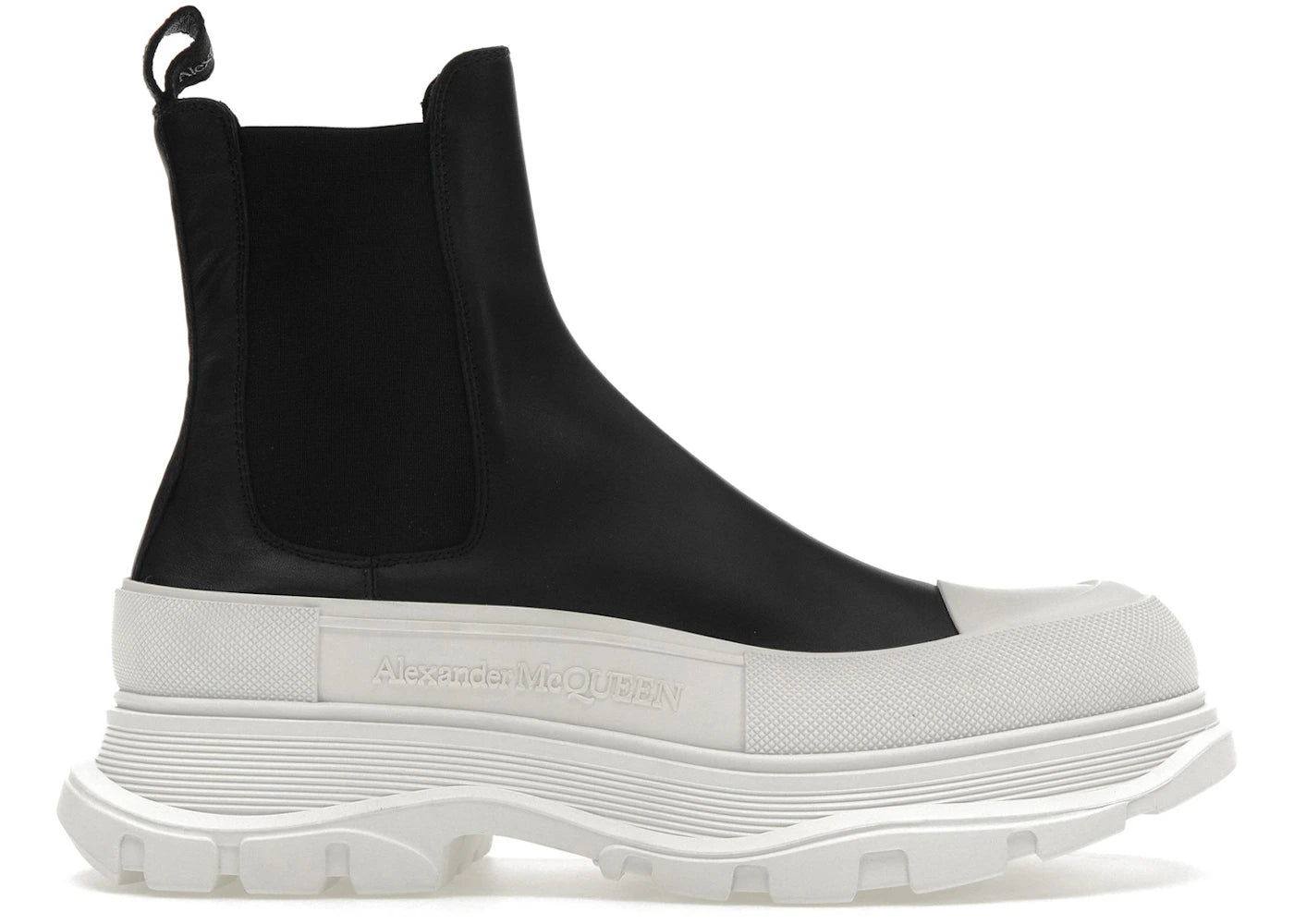 alexander mcqueen tread slick chelsea boot black white